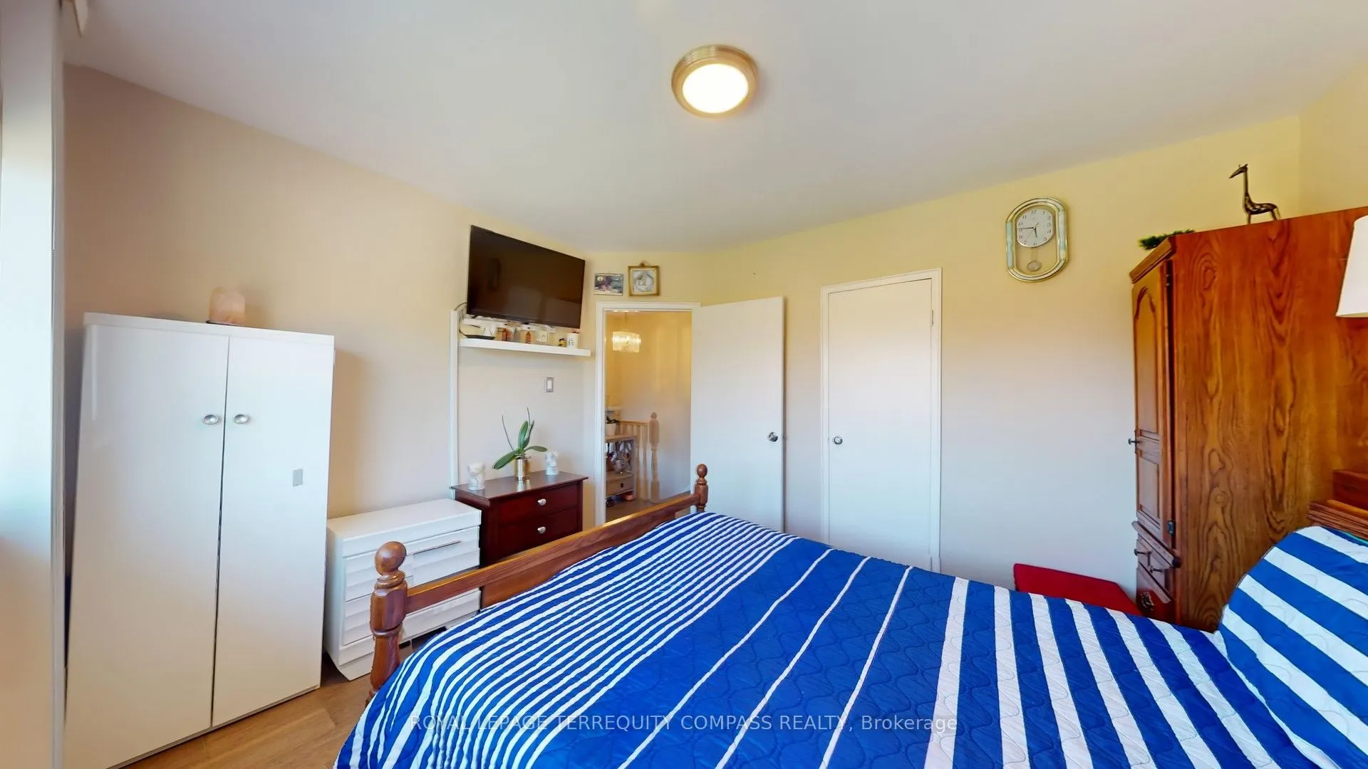 11 Arrowsmith Avenue