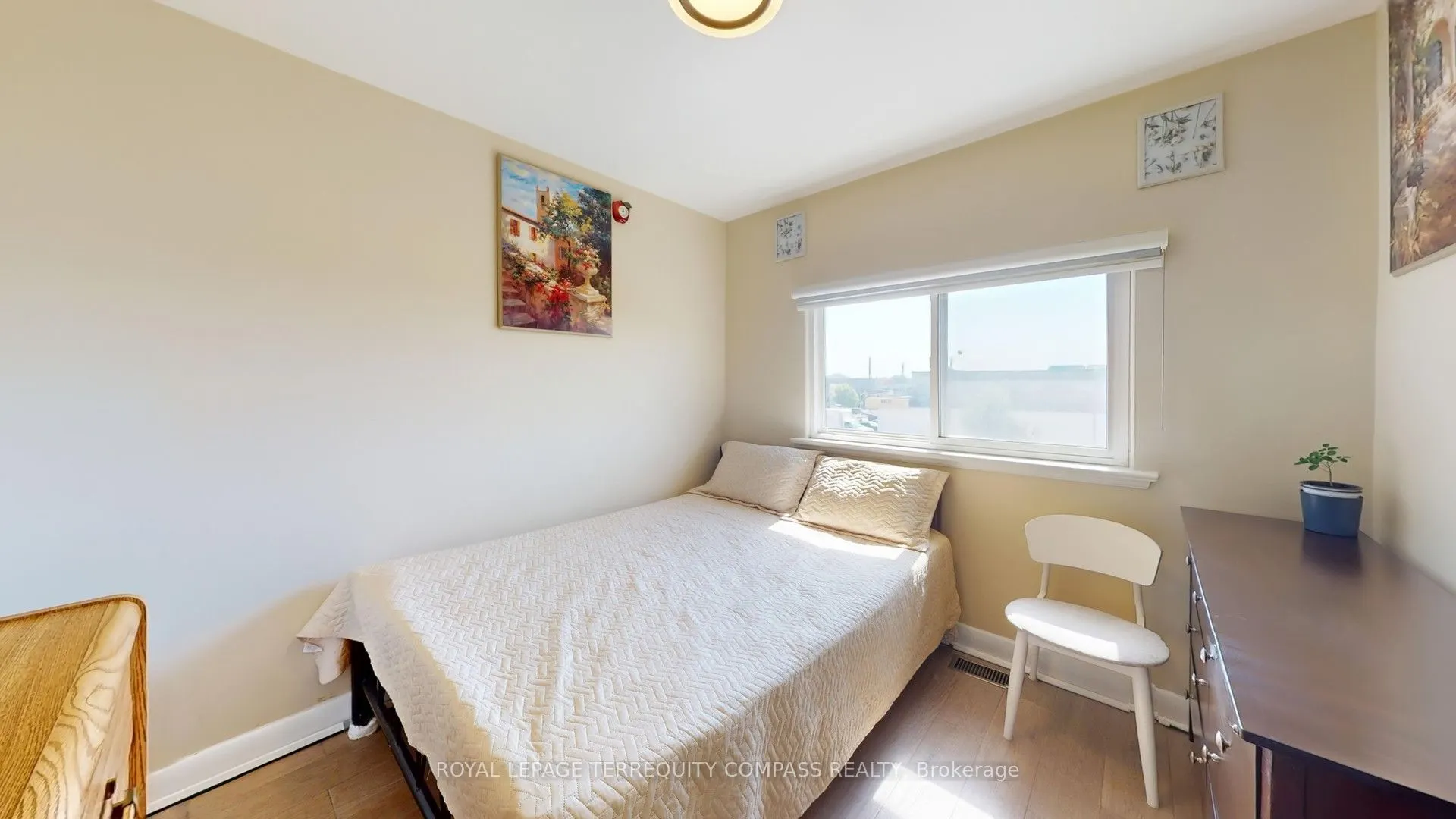11 Arrowsmith Avenue