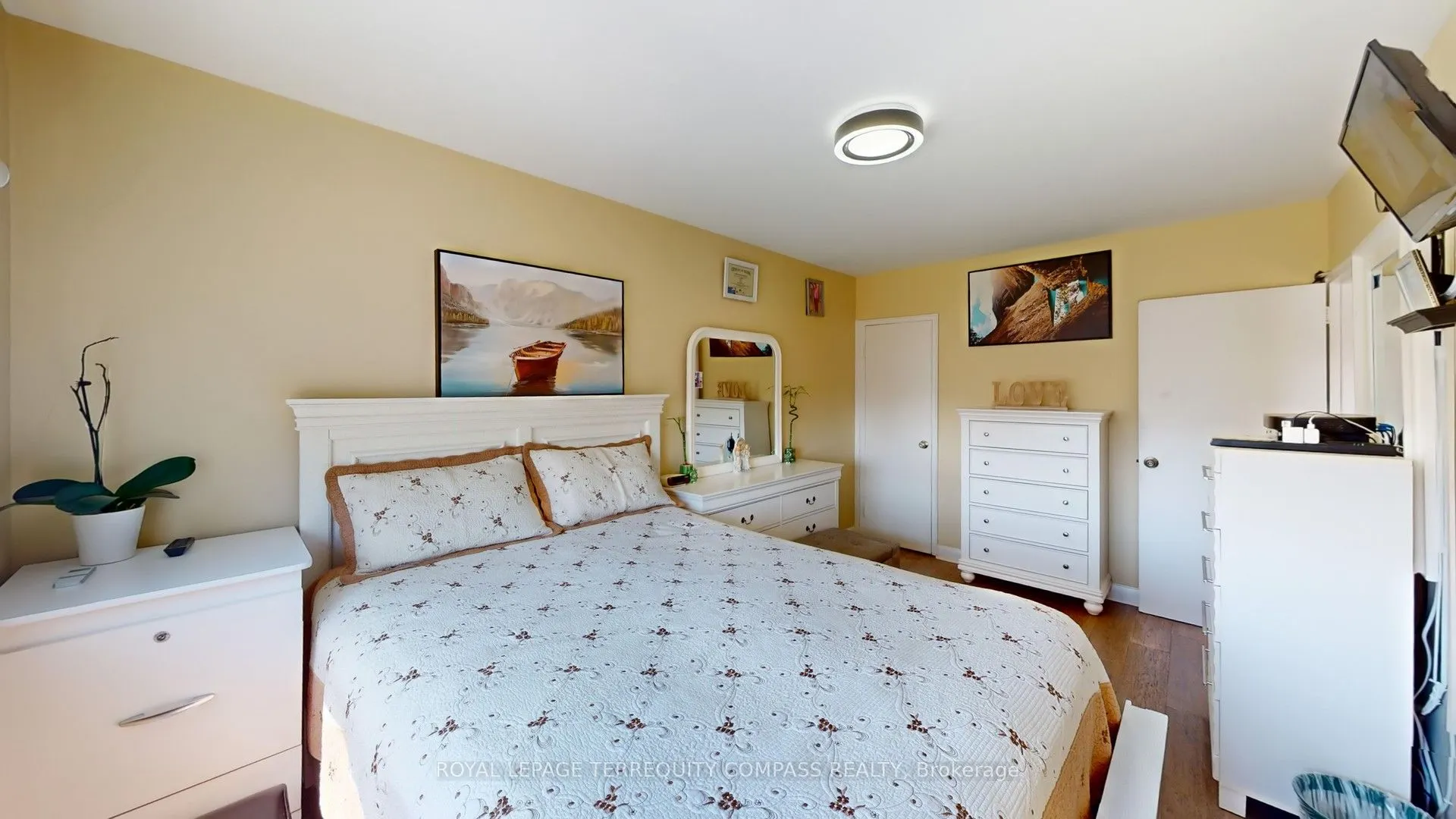 11 Arrowsmith Avenue