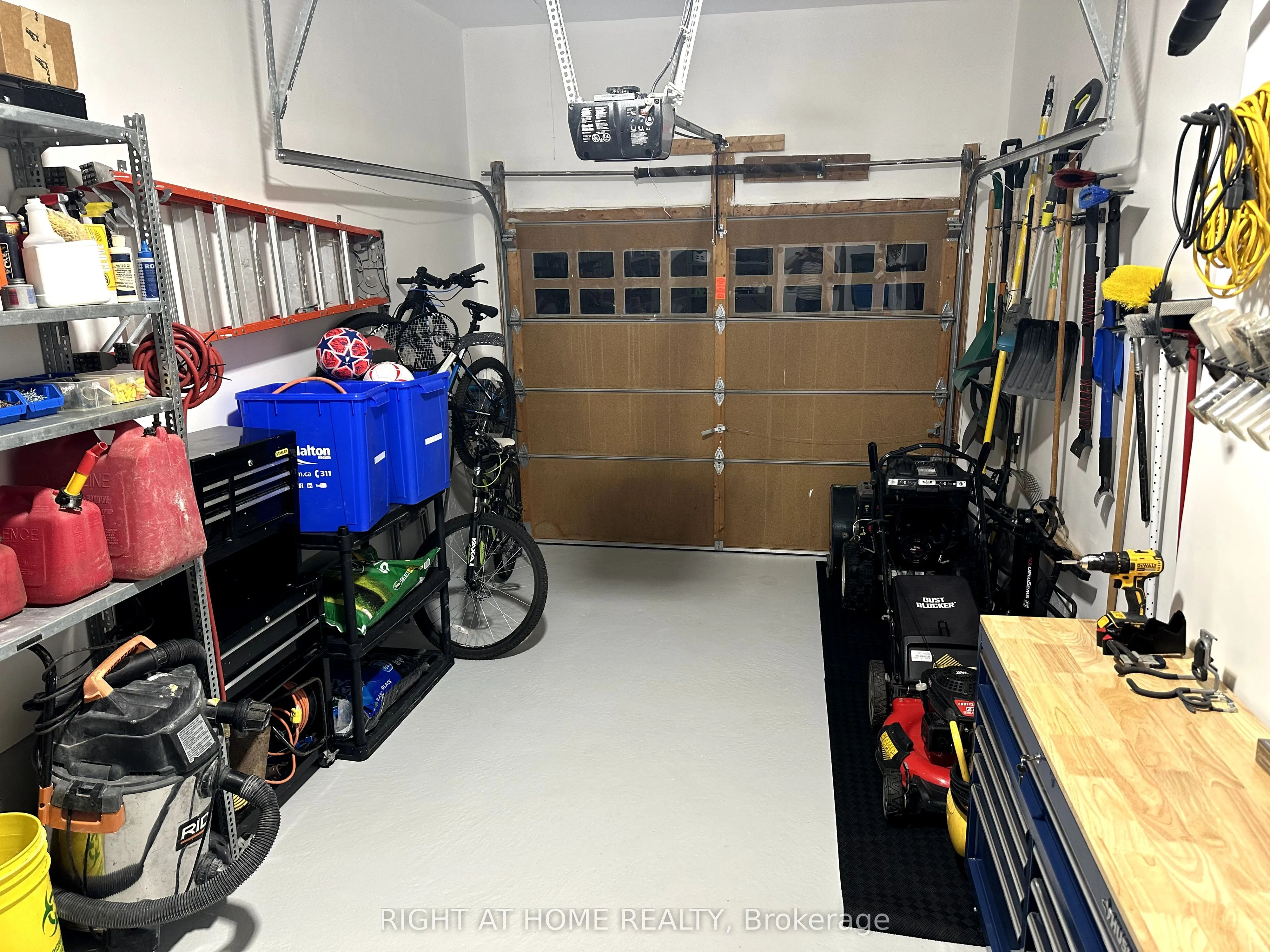 14 Duffel Crescent
