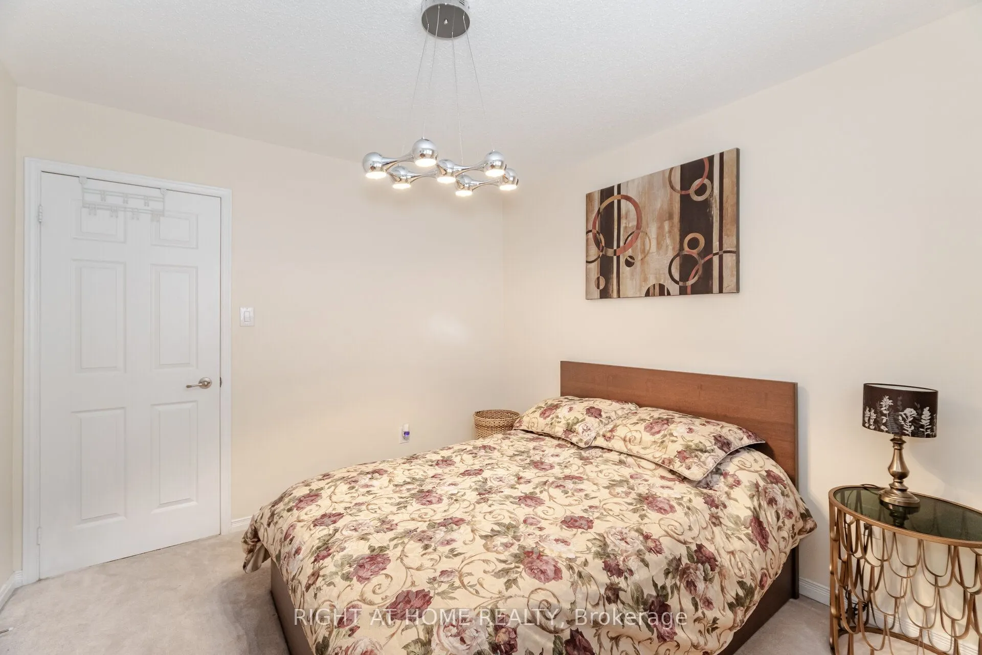 14 Duffel Crescent