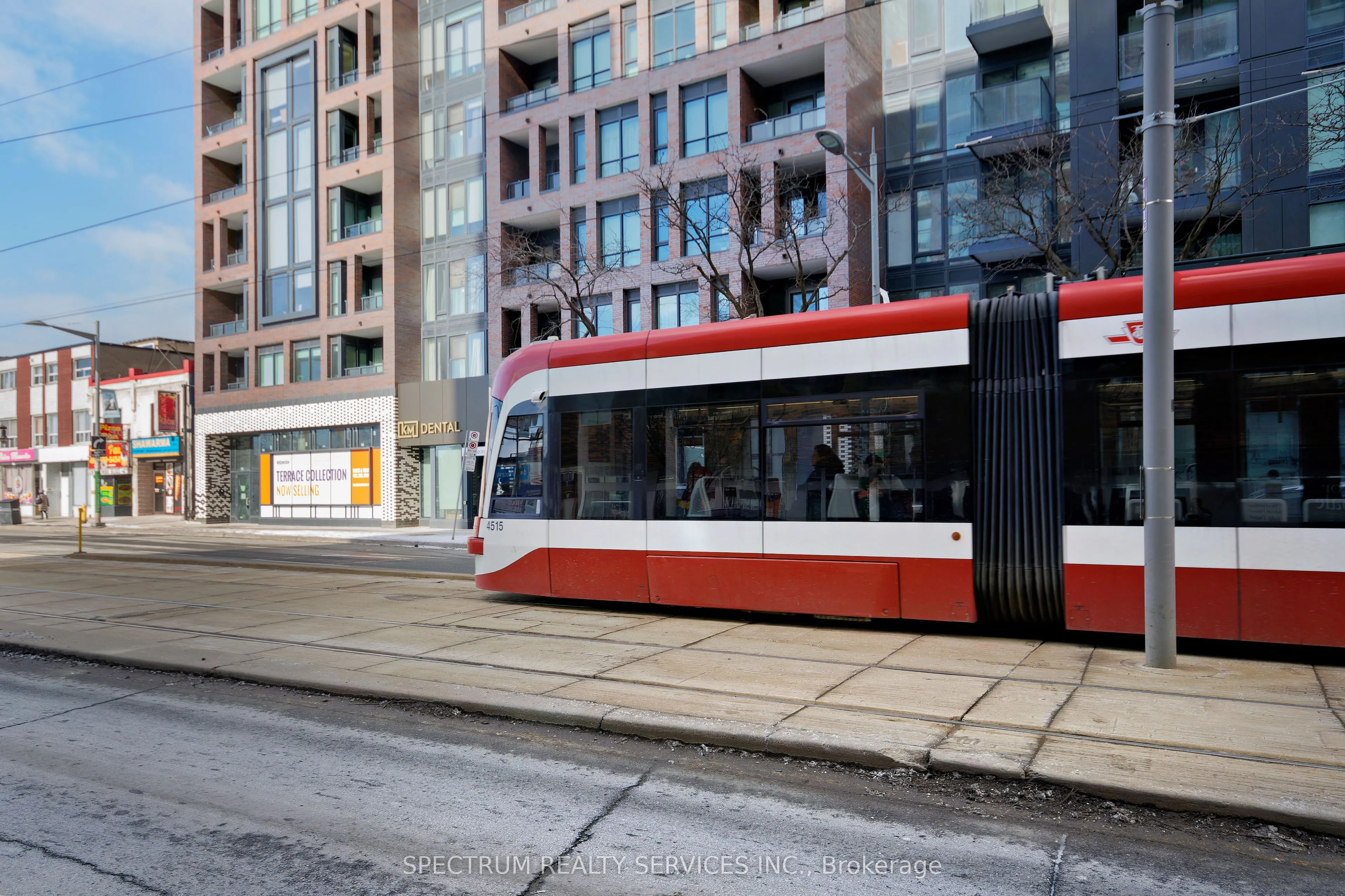 1808 St. Clair Avenue W, #215