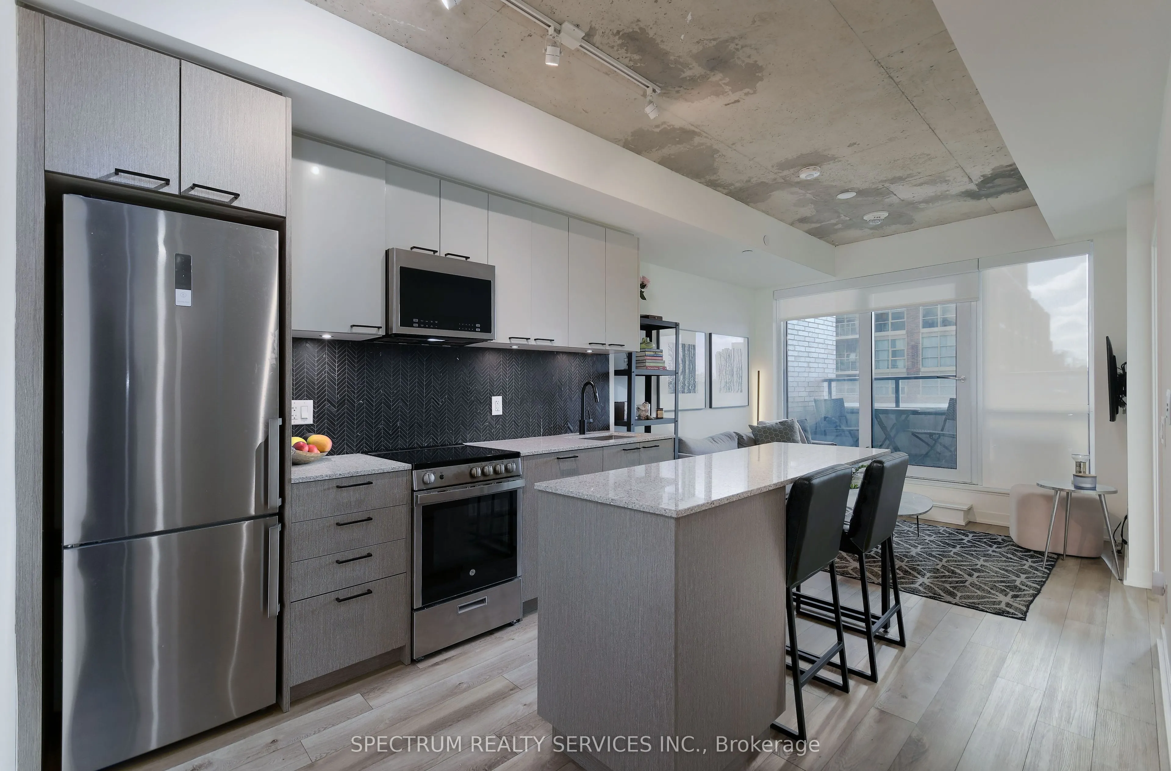 1808 St. Clair Avenue W, #215
