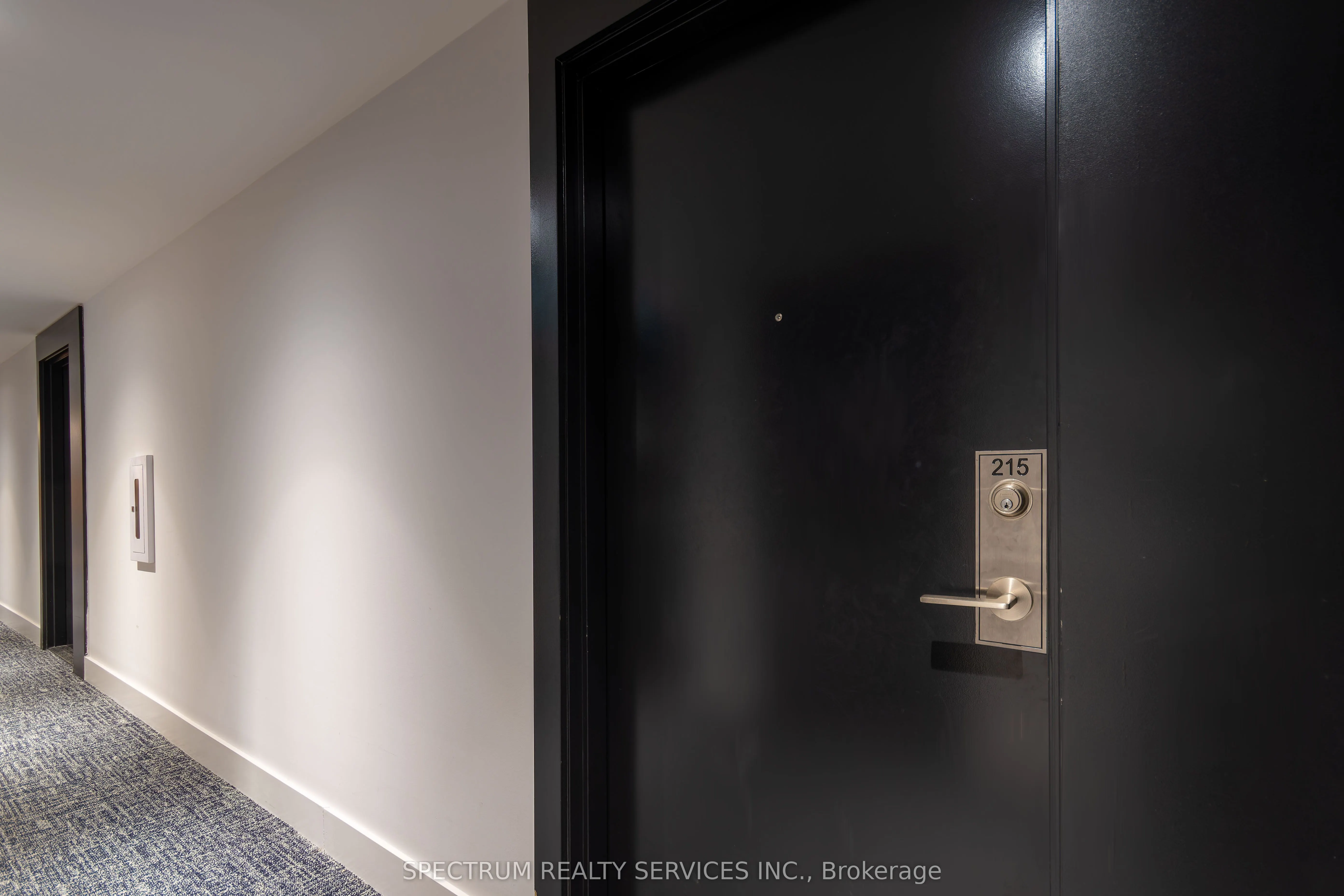 1808 St. Clair Avenue W, #215