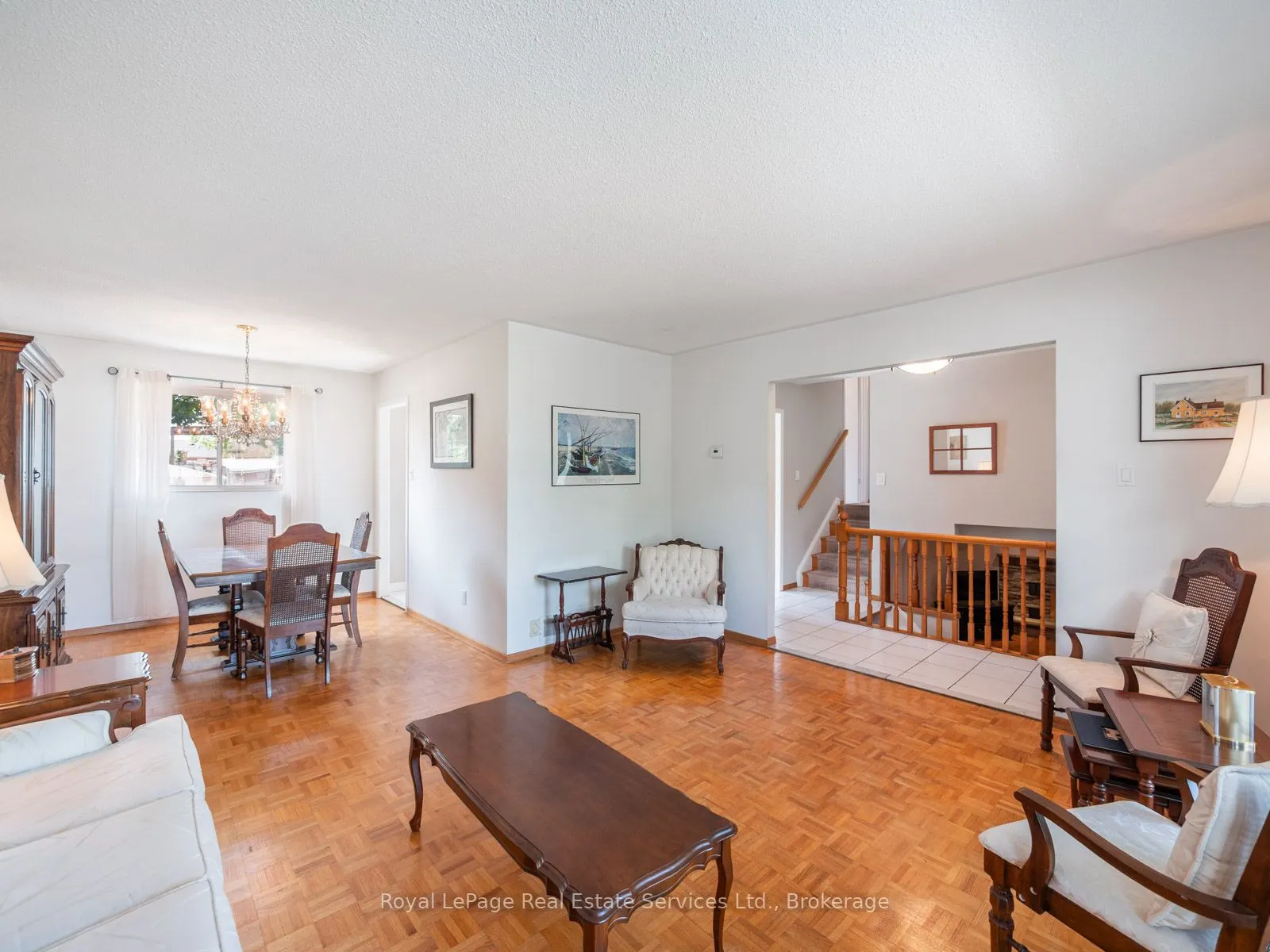 1 Mosswood Lane