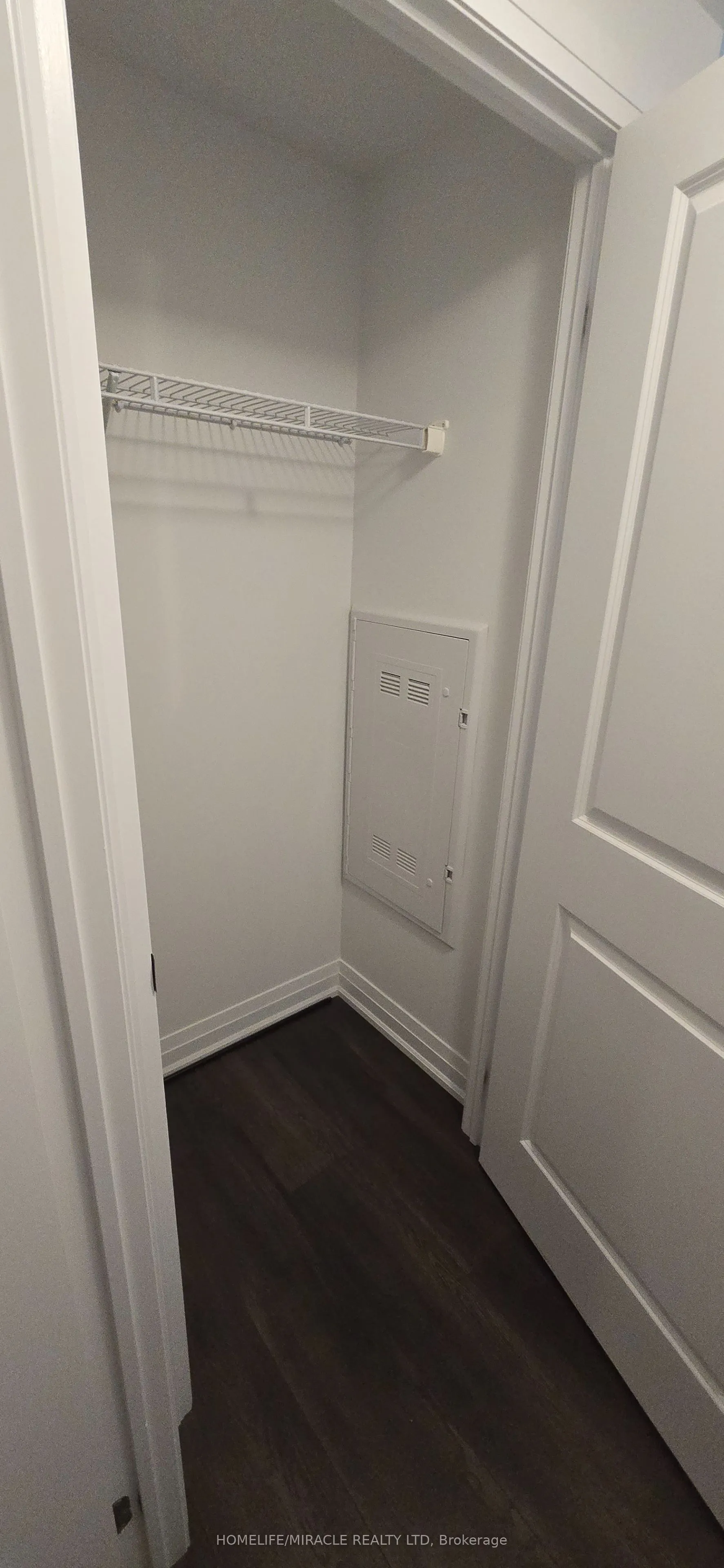 95 Attmar Drive, #105