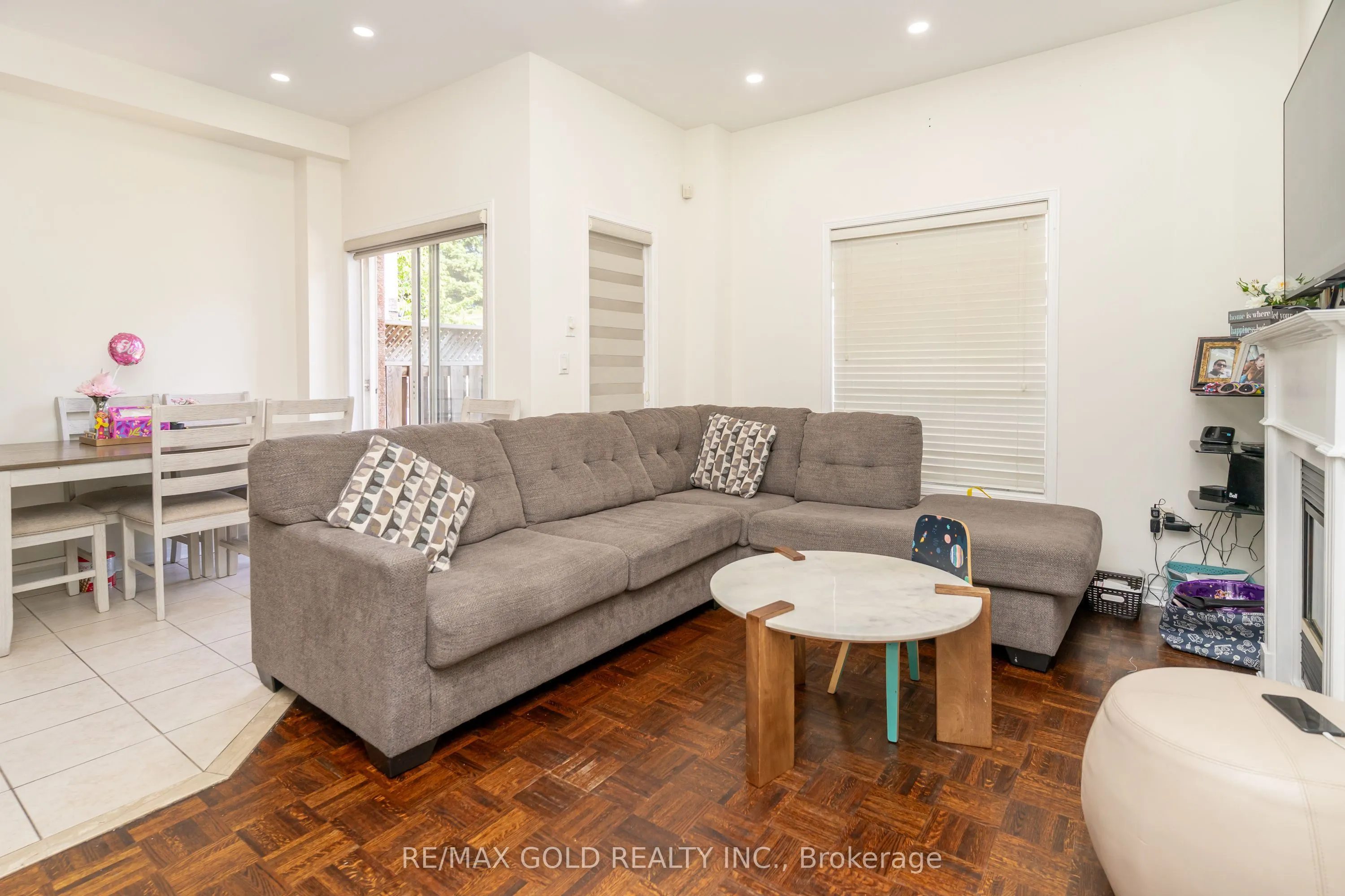 32 Rubysilver Drive
