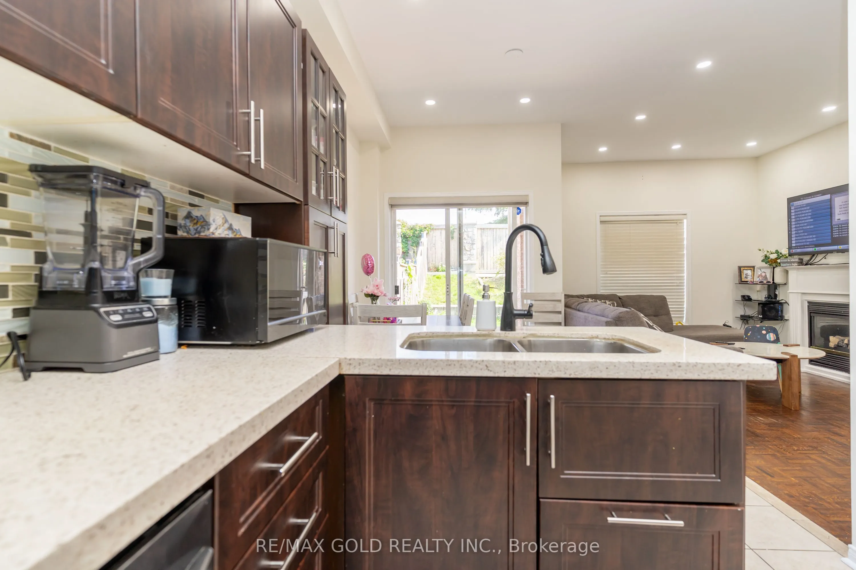 32 Rubysilver Drive