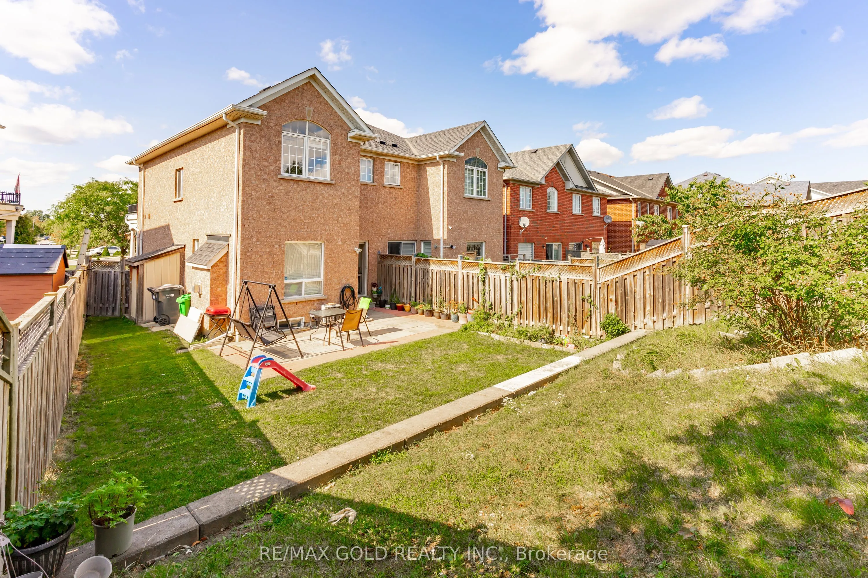 32 Rubysilver Drive