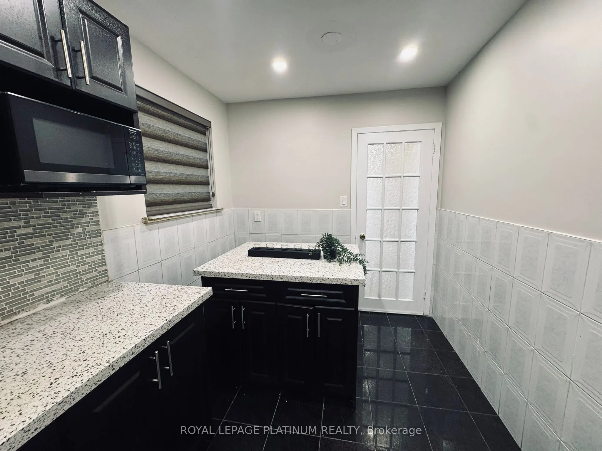 7073 Magic Court