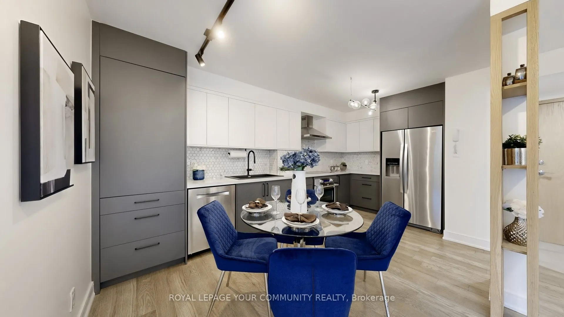 22 Southport Street, #233