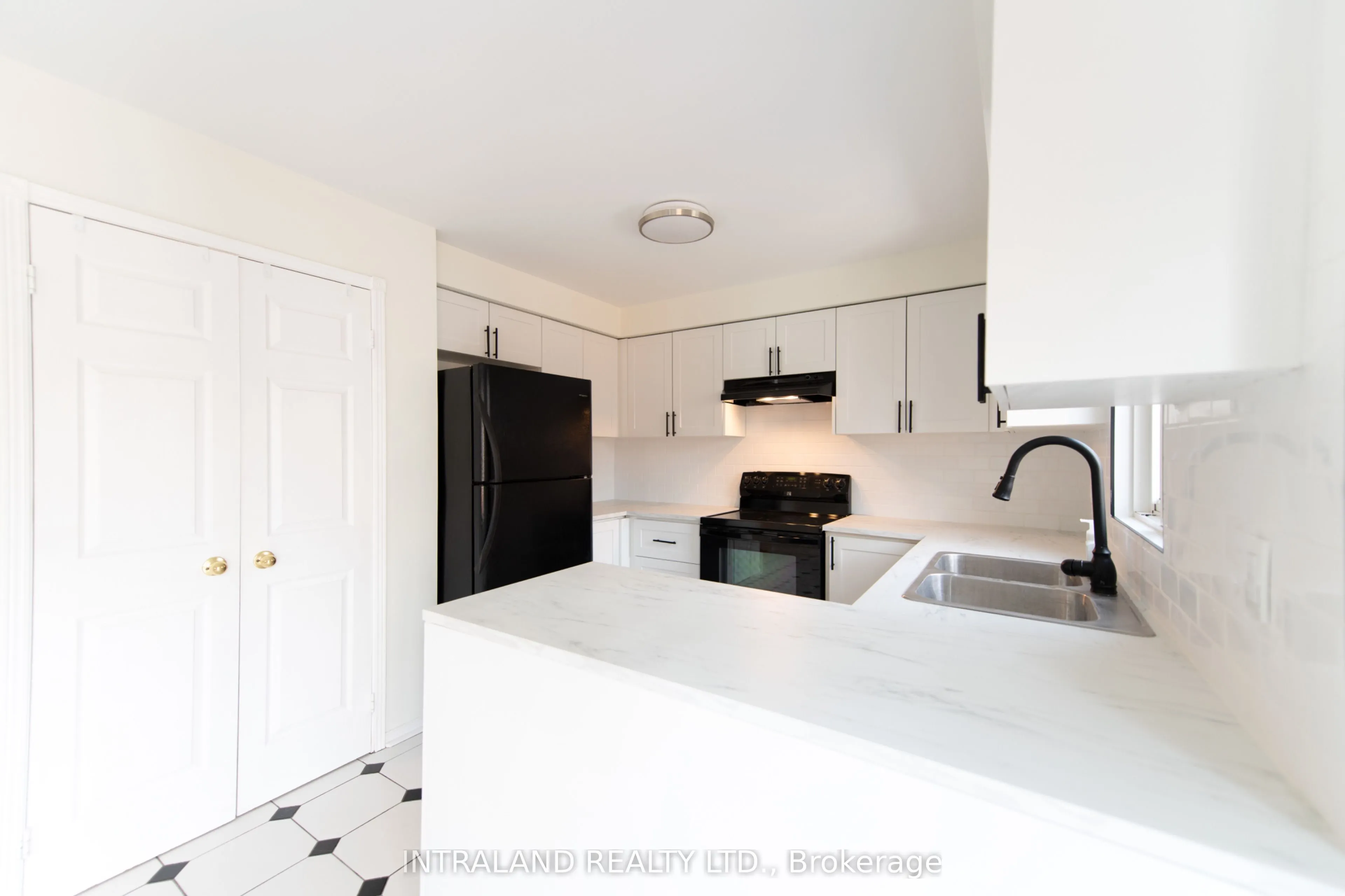 109 Vivians Crescent