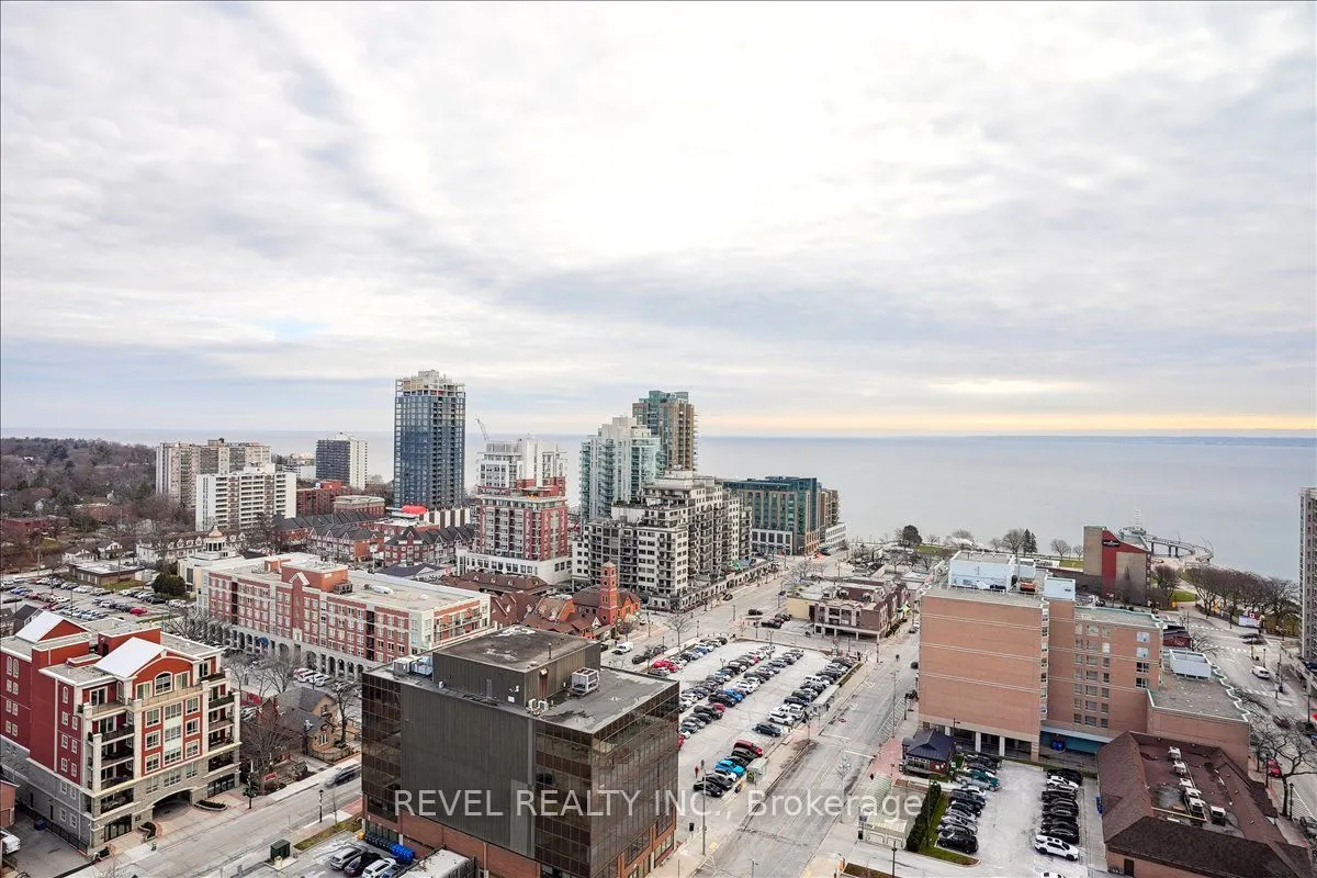 2007 James Street, #1705