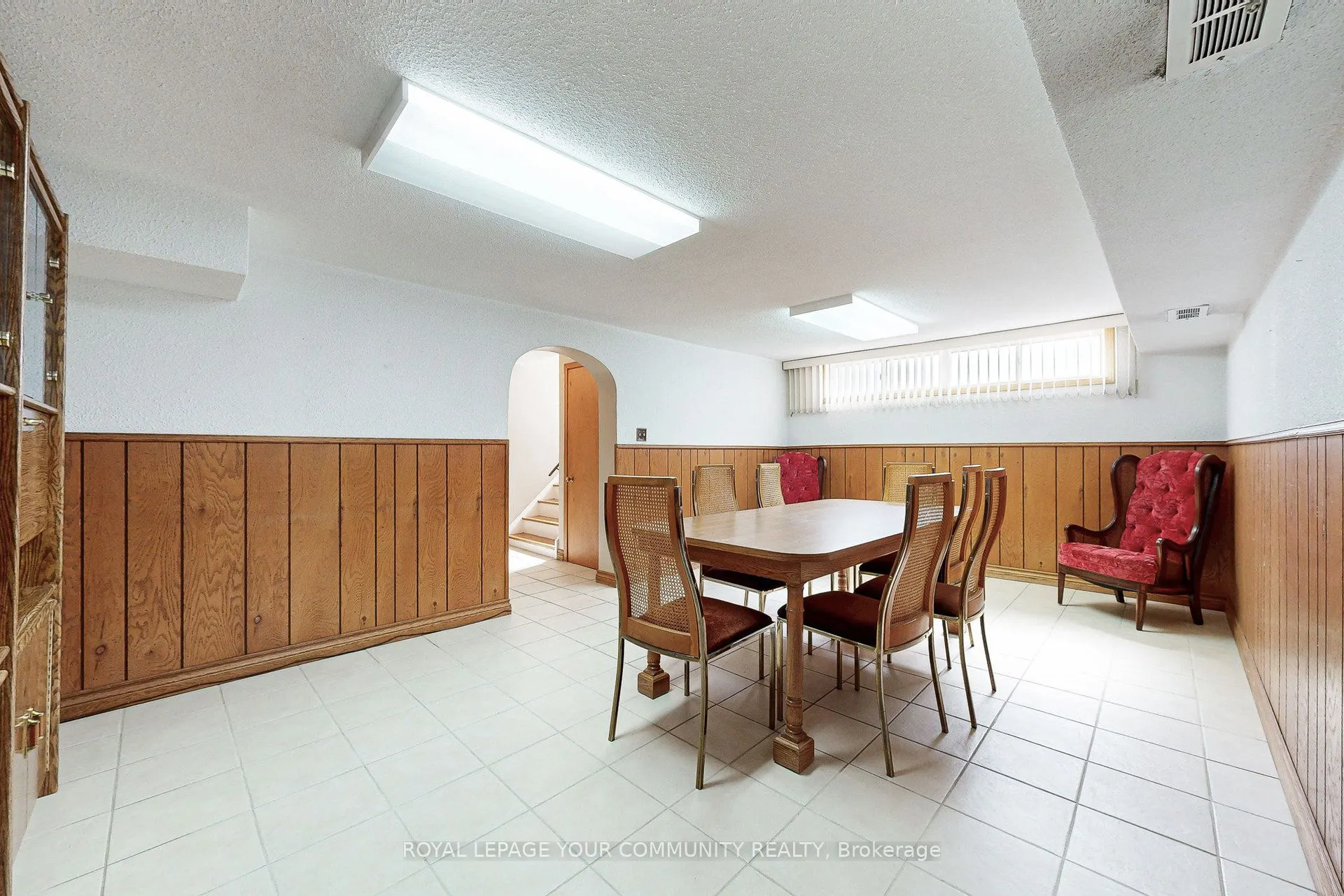 2 Maryport Avenue