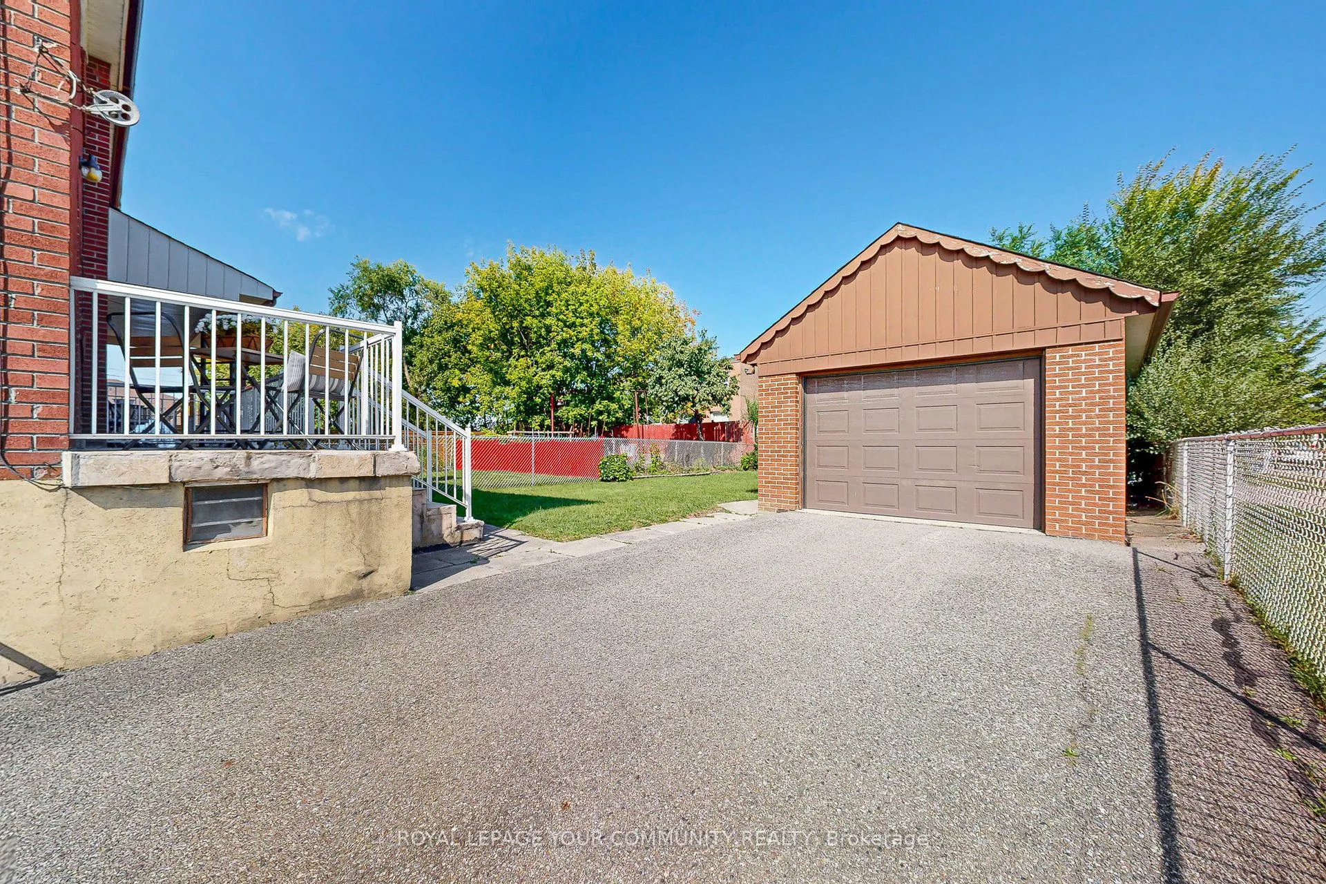 2 Maryport Avenue