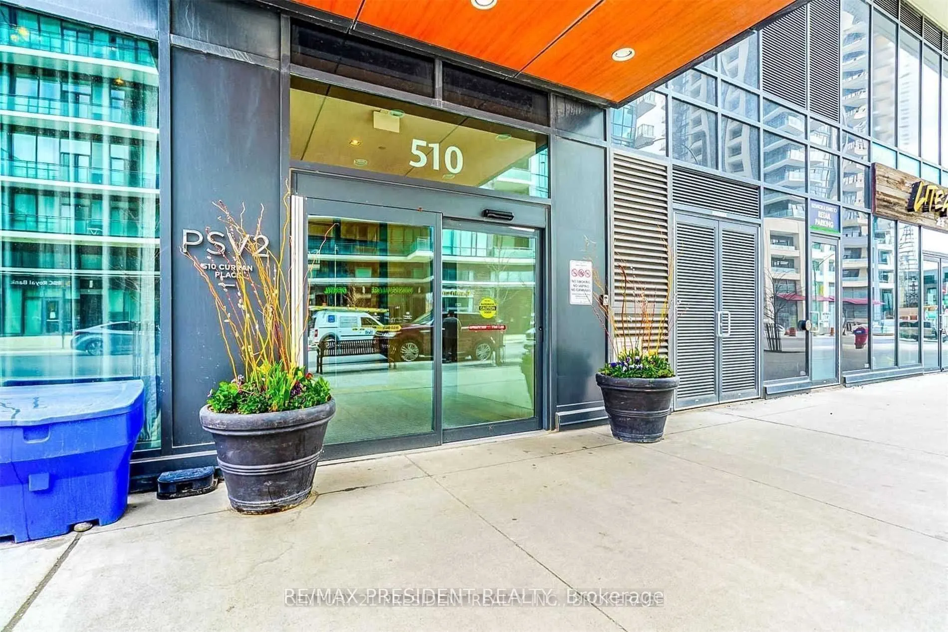 510 Curran Place, #1502
