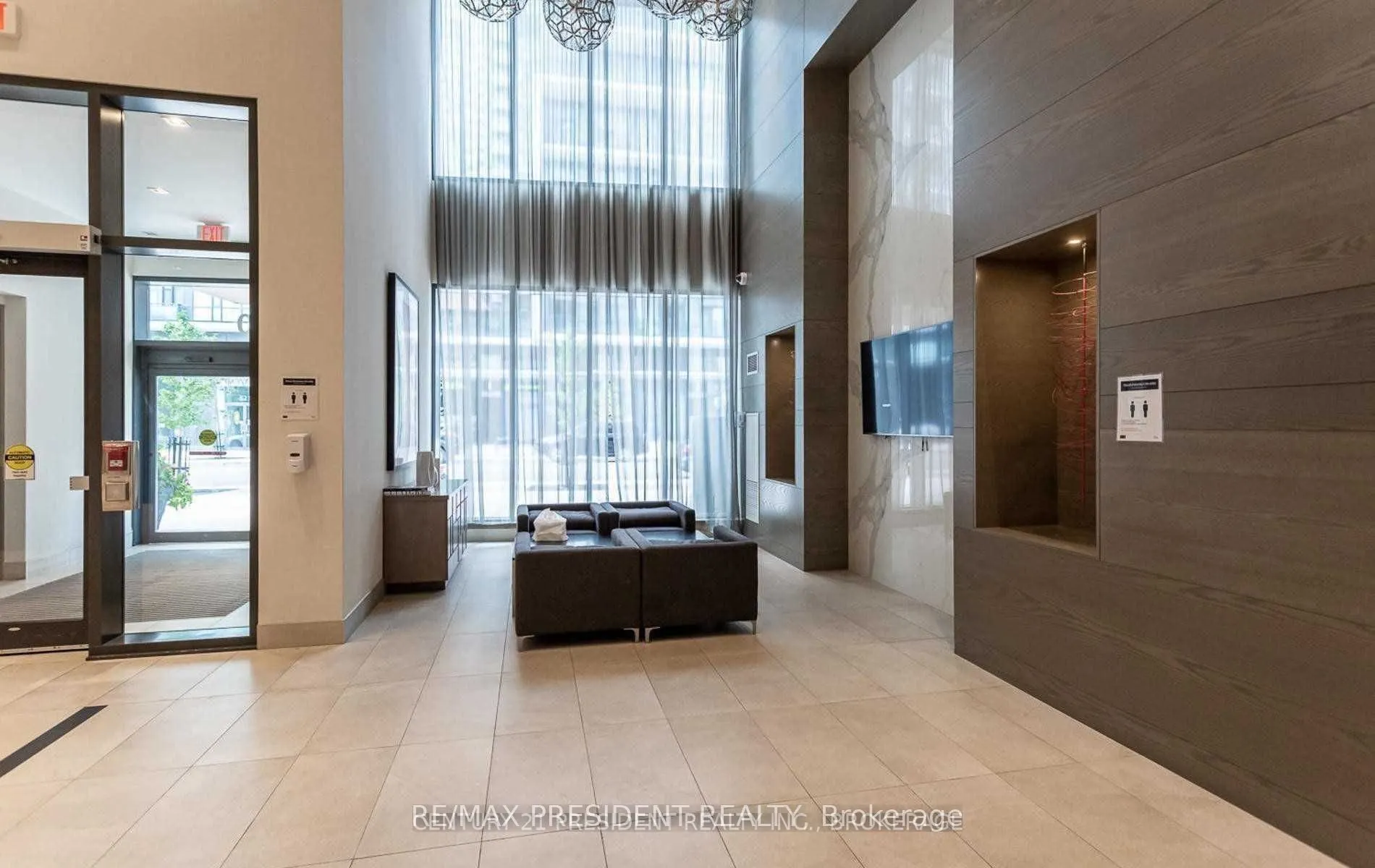 510 Curran Place, #1502