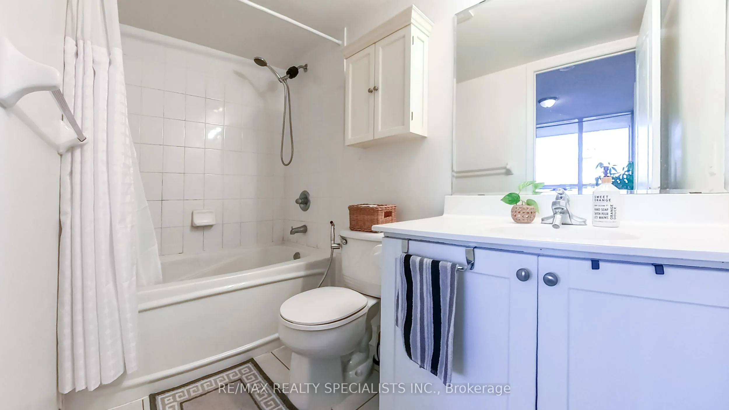 4090 Living Arts Drive, #2510