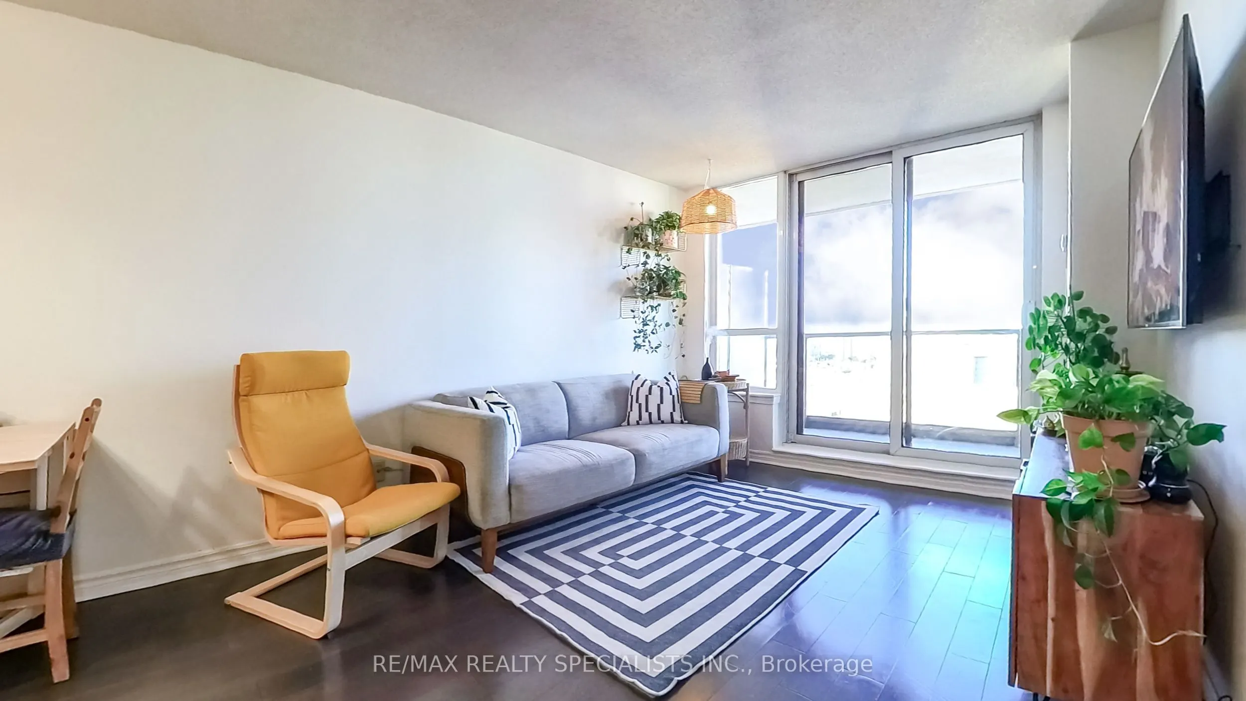 4090 Living Arts Drive, #2510