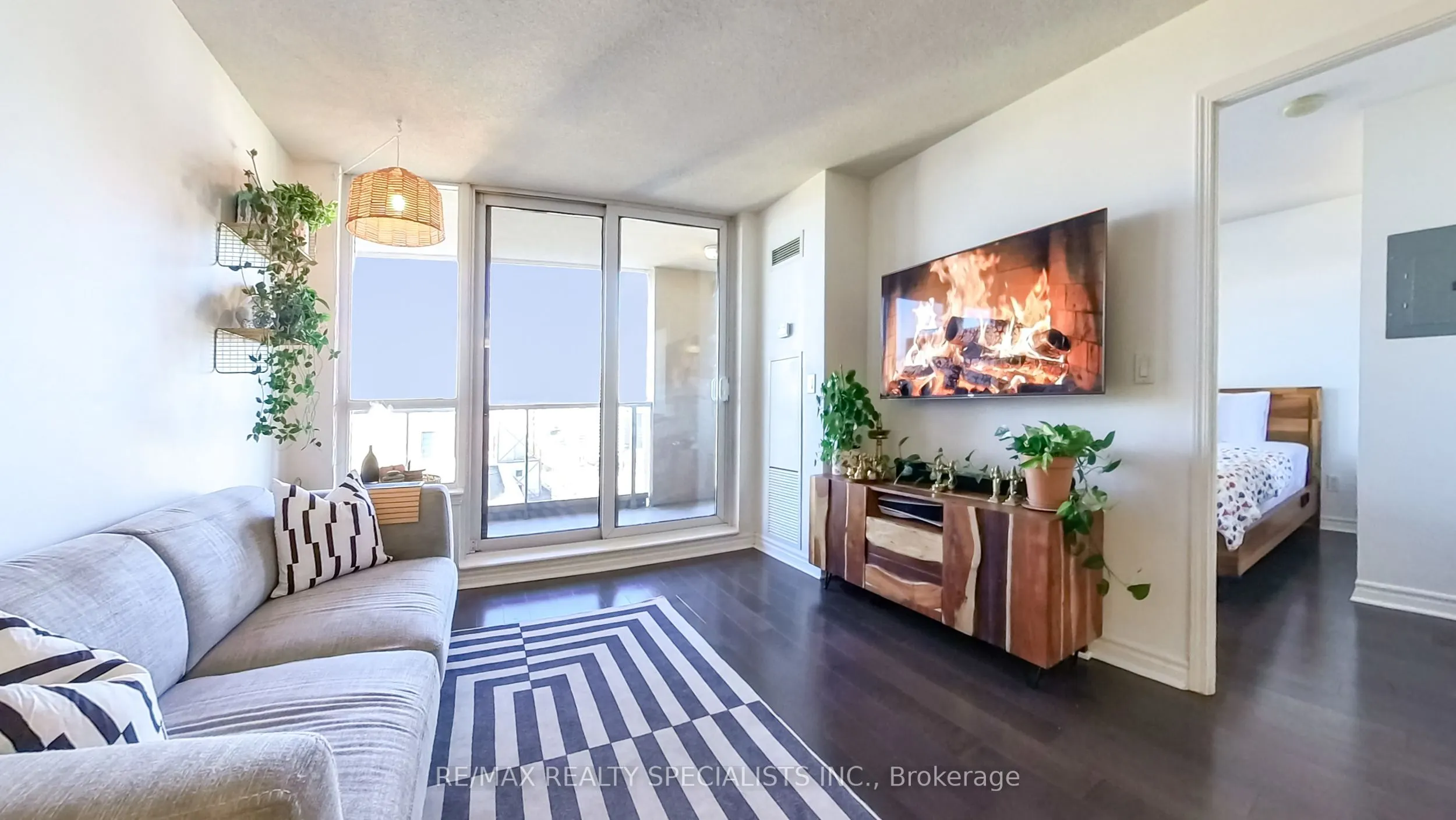 4090 Living Arts Drive, #2510