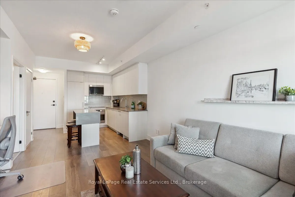 2489 Taunton Road, #1112
