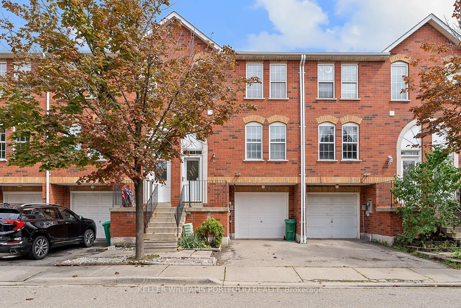 6860 Meadowvale Town Centre Circle, #21