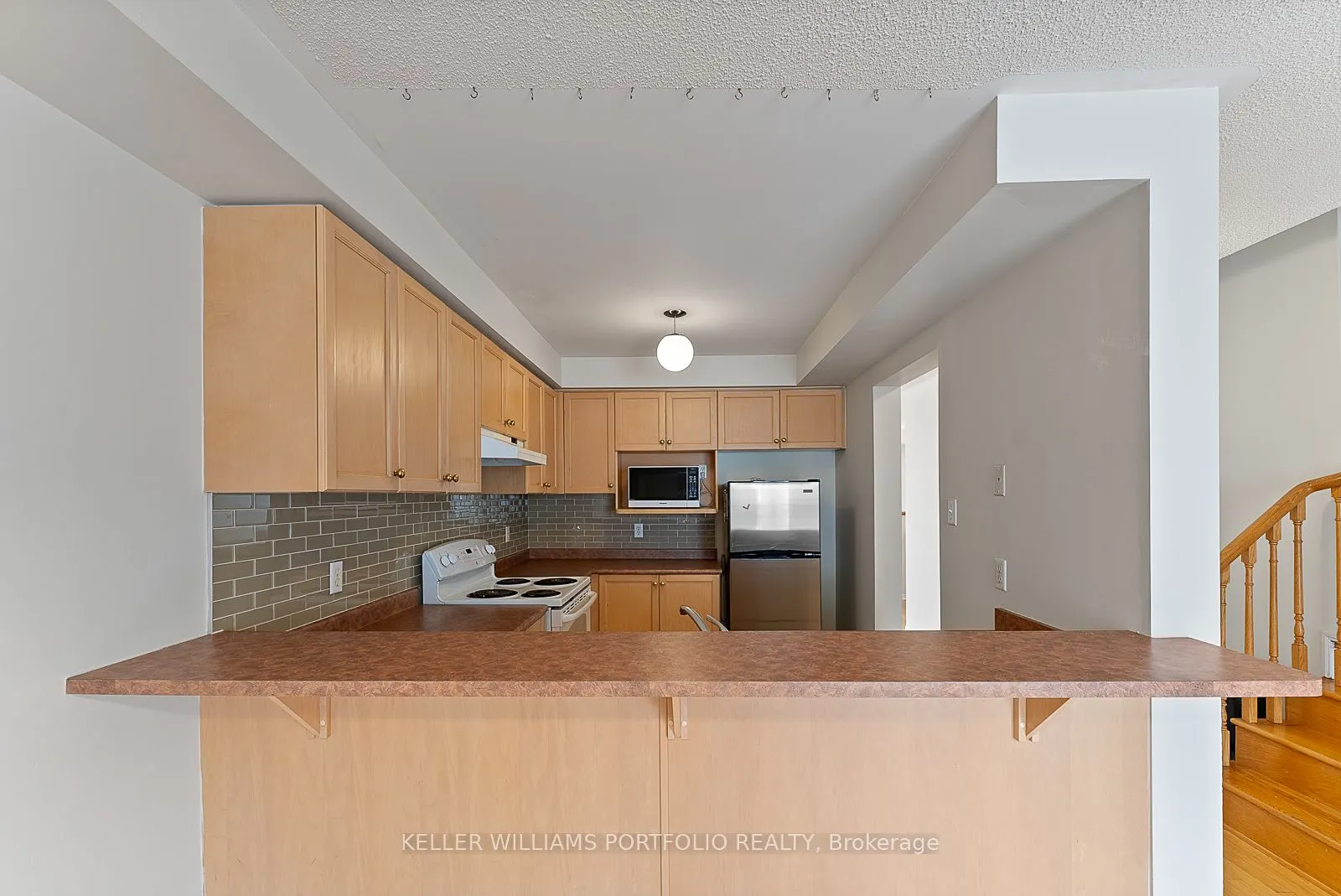 6860 Meadowvale Town Centre Circle, #21