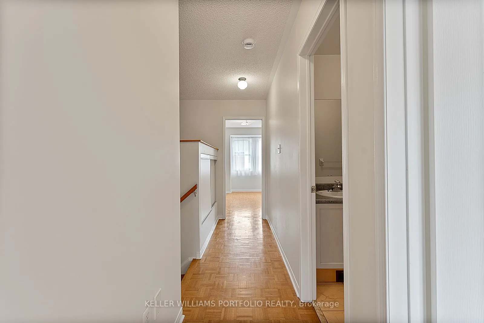 6860 Meadowvale Town Centre Circle, #21