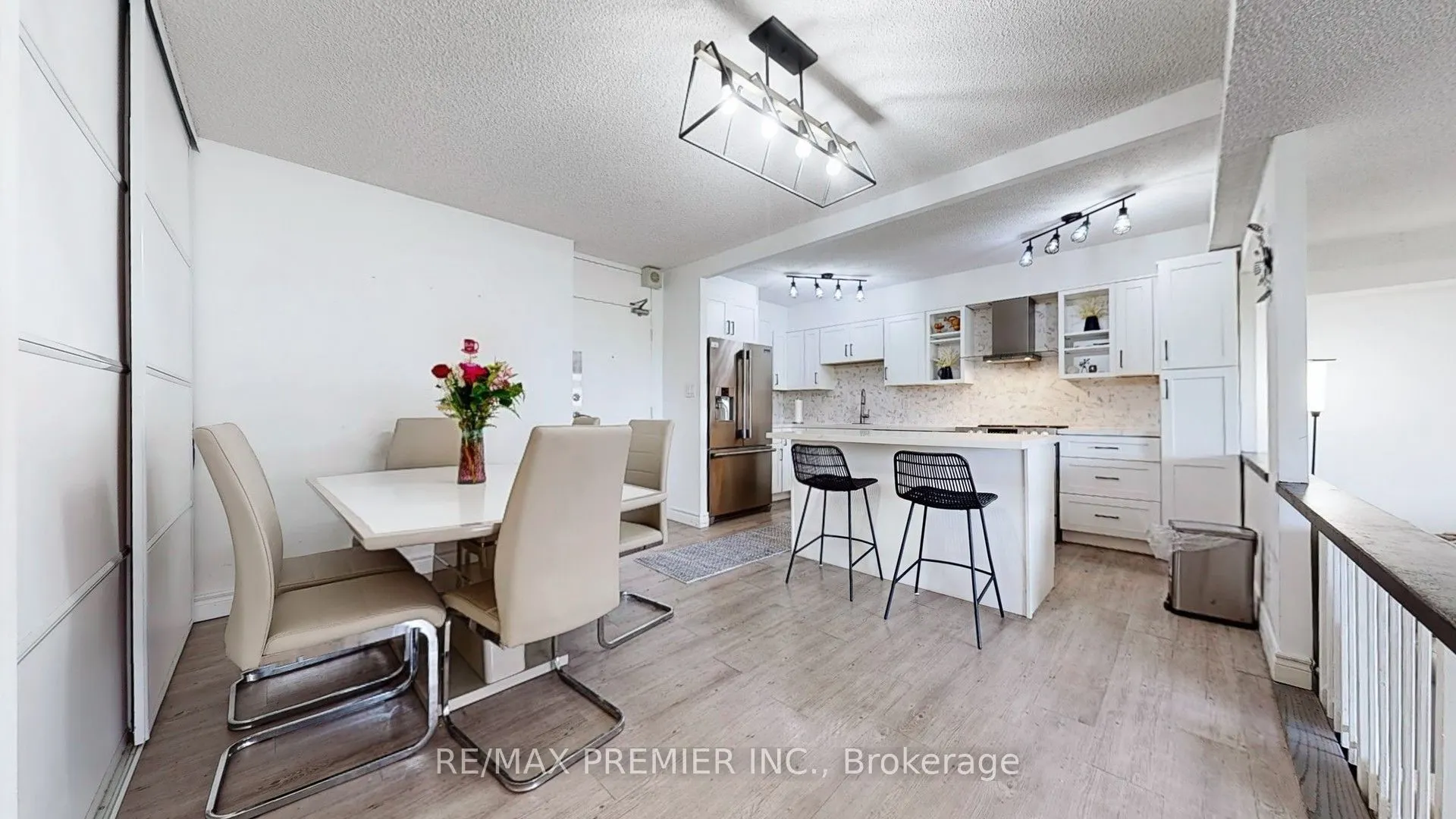 270 Scarlett Road, #710