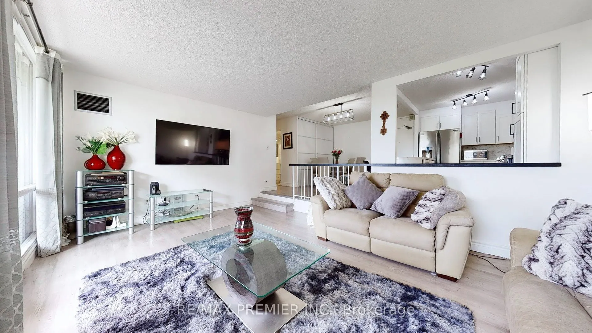 270 Scarlett Road, #710