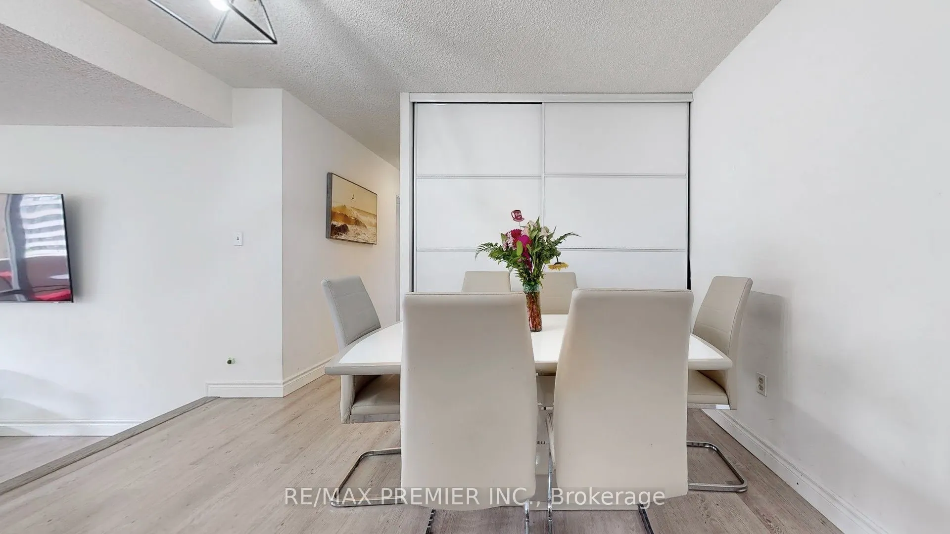270 Scarlett Road, #710