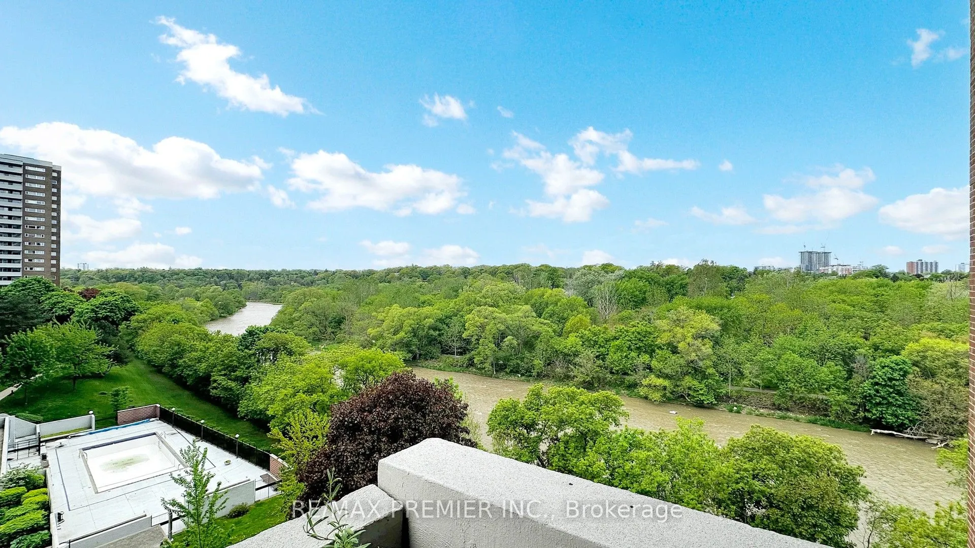 270 Scarlett Road, #710