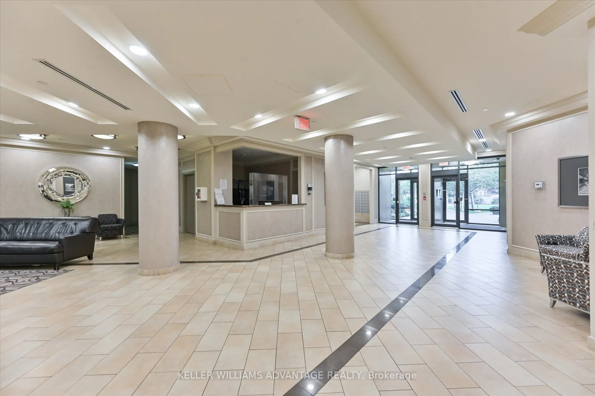 60 Heintzman Street, #1911