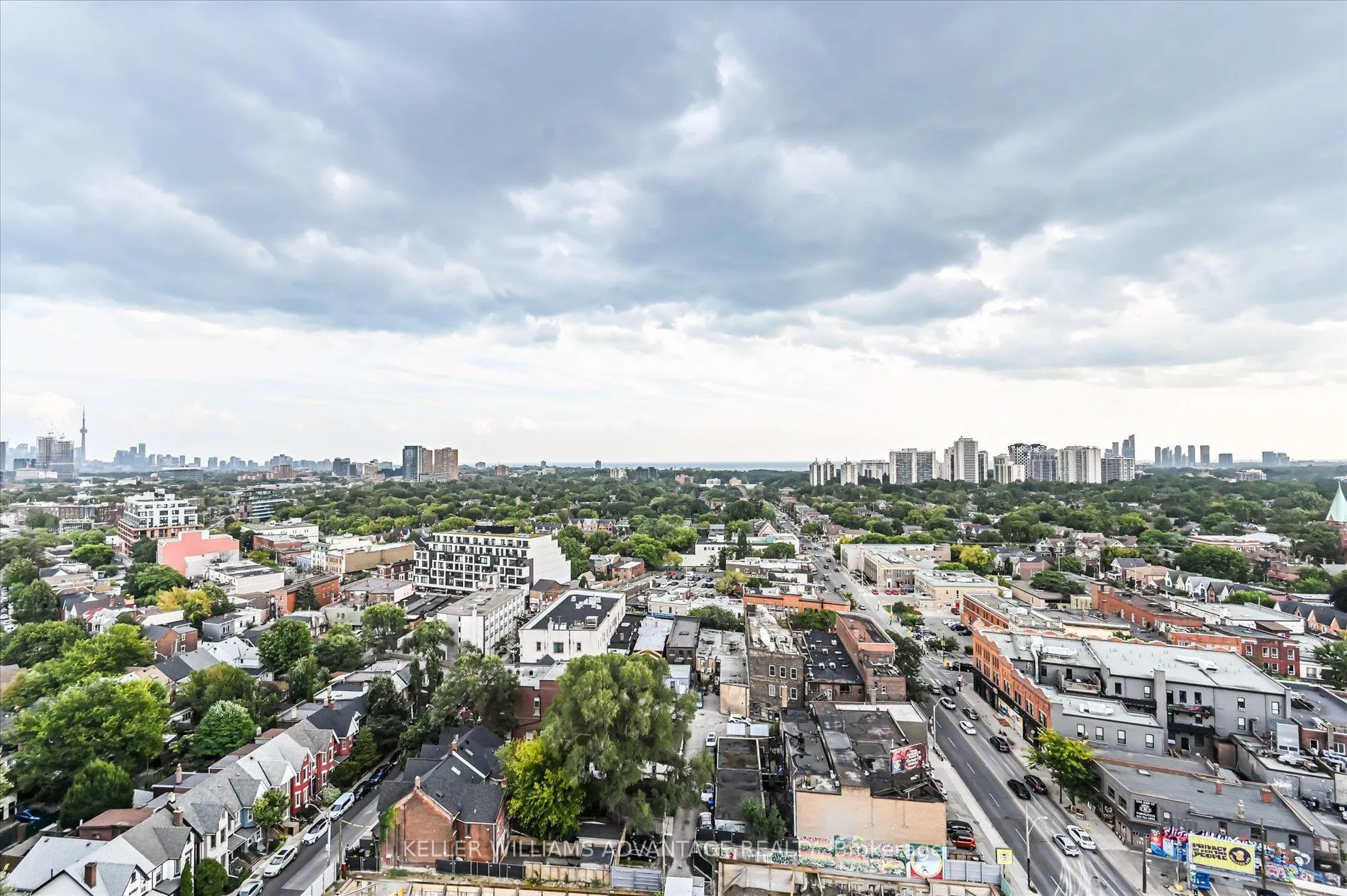60 Heintzman Street, #1911