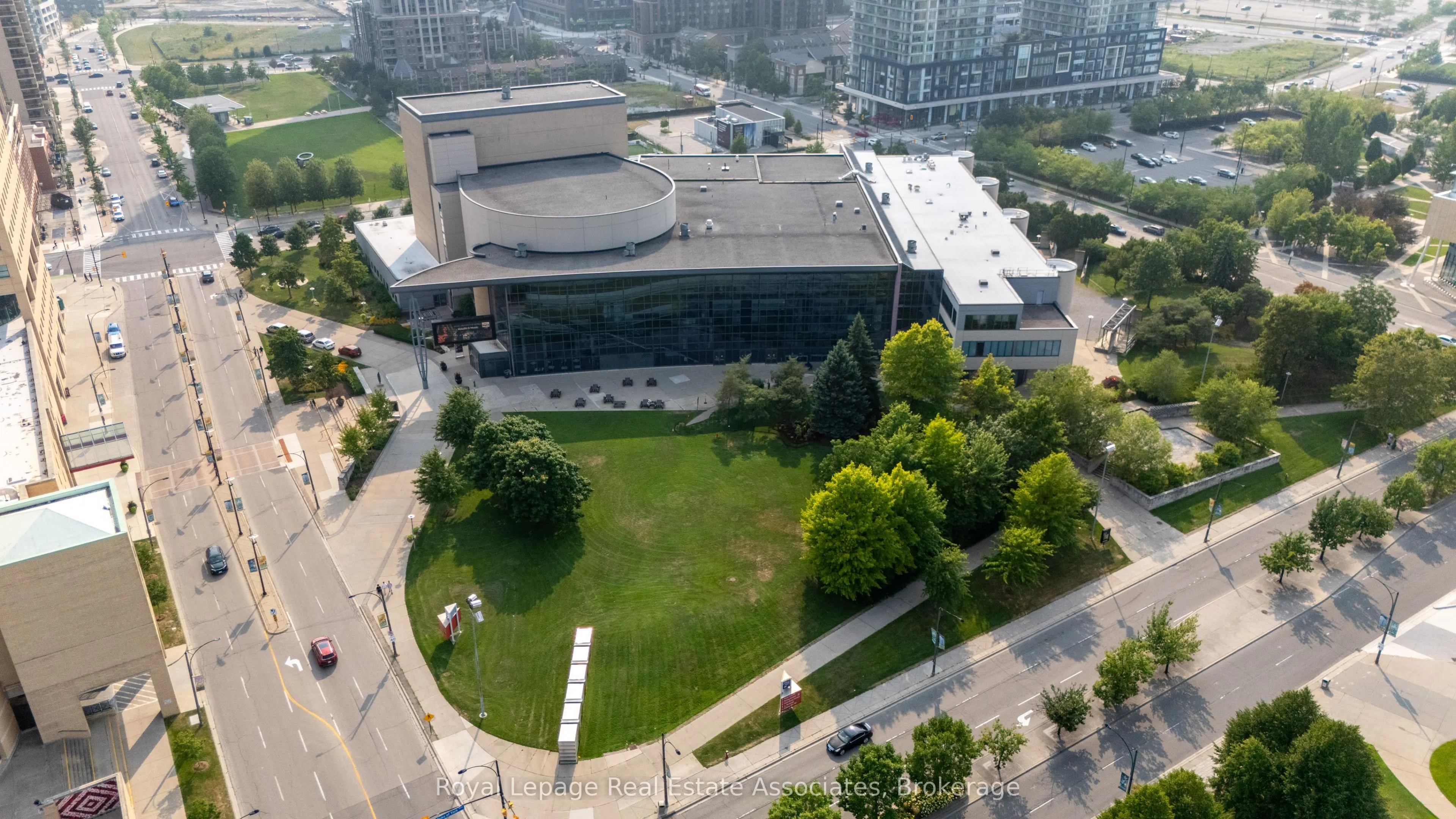 3888 Duke Of York Boulevard, #1736