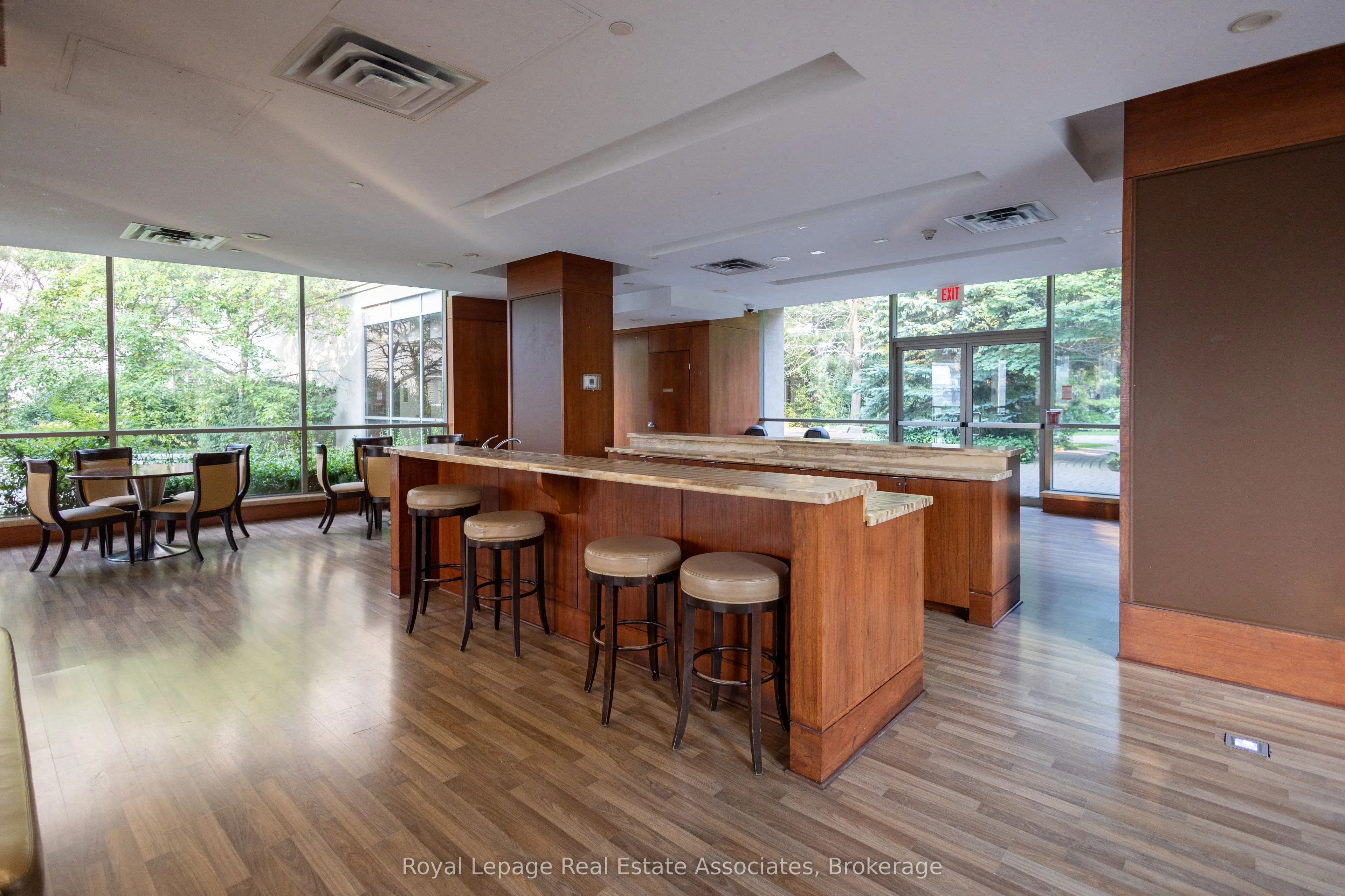 3888 Duke Of York Boulevard, #1736