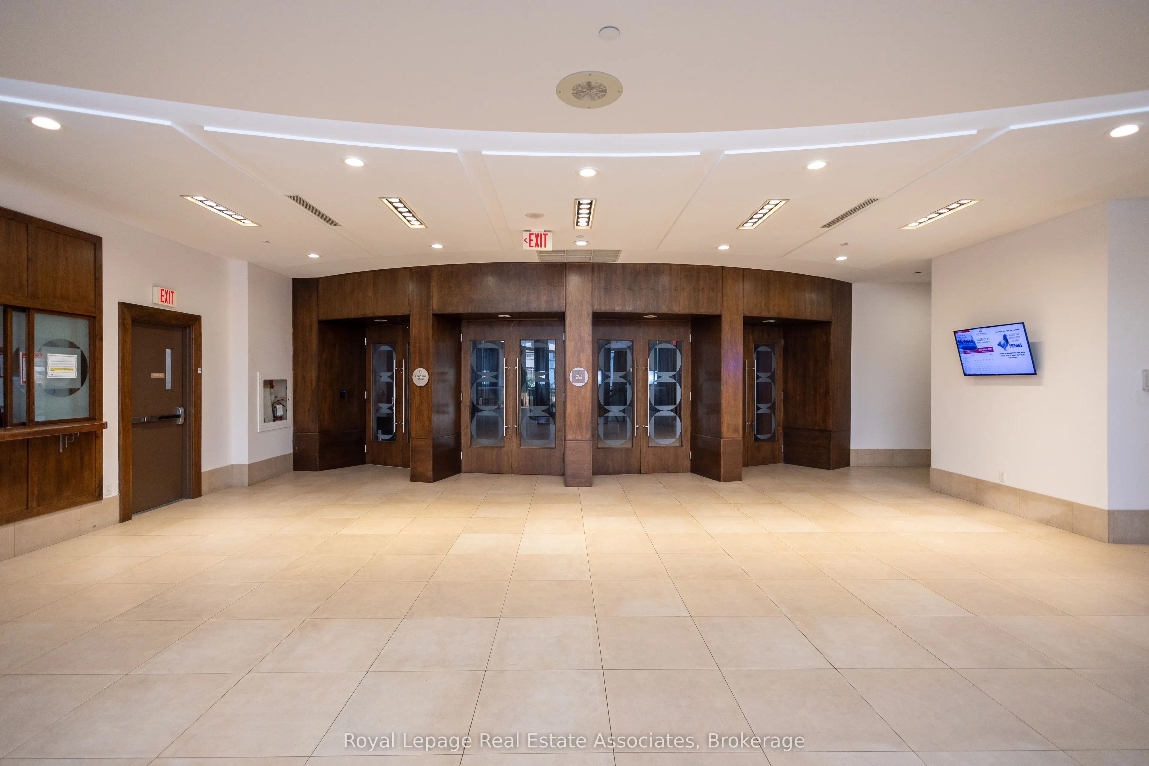 3888 Duke Of York Boulevard, #1736