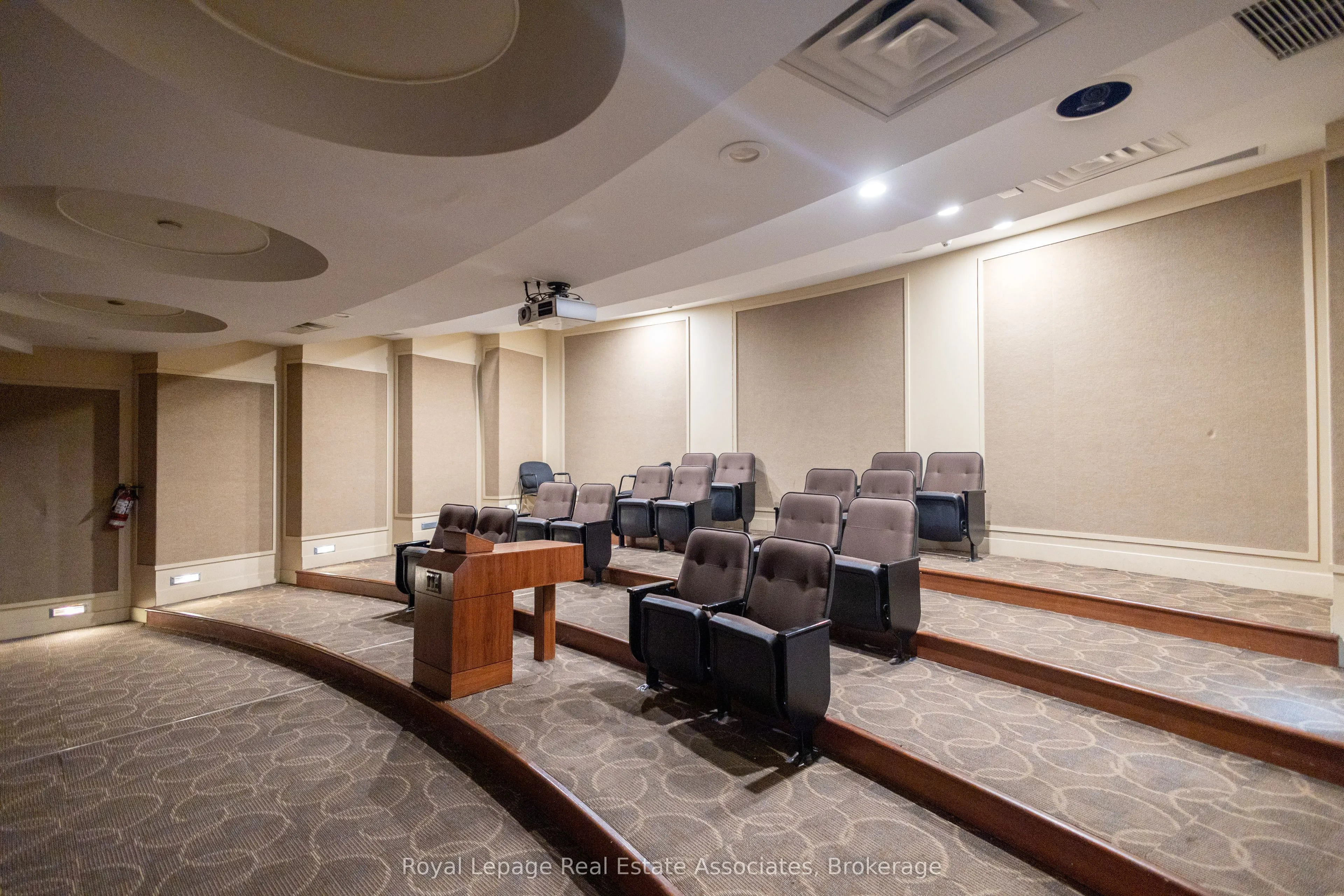 3888 Duke Of York Boulevard, #1736