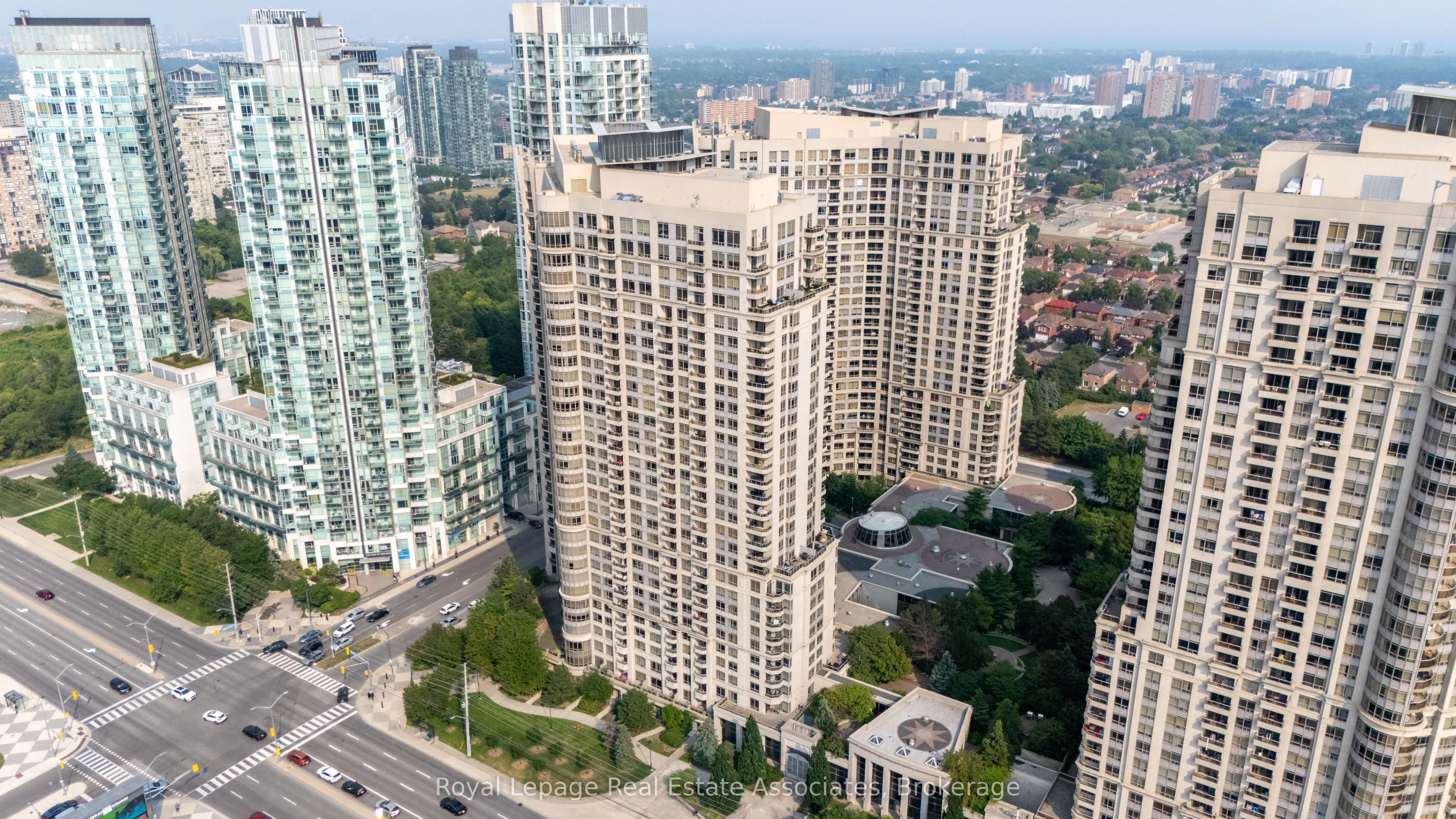 3888 Duke Of York Boulevard, #1736