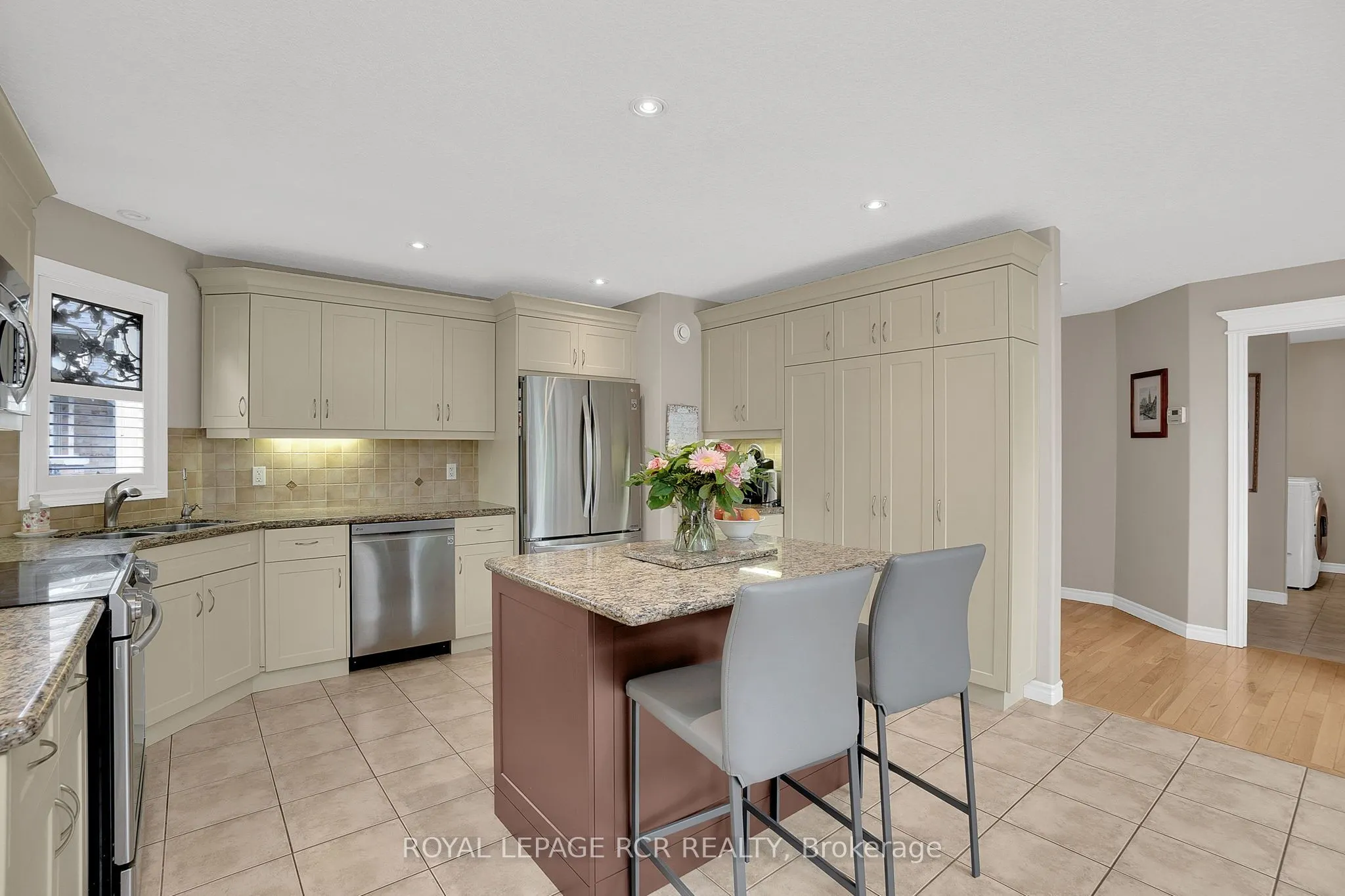 14 Zimmerman Drive, #4