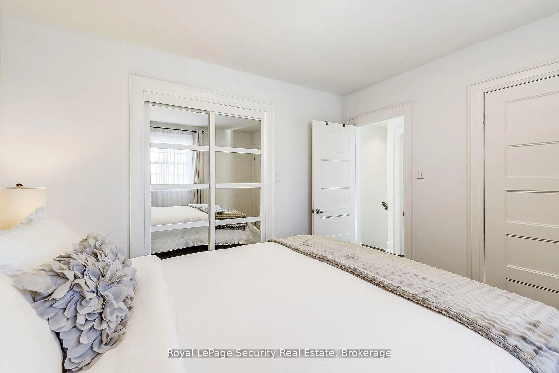 11310 Trafalgar Road