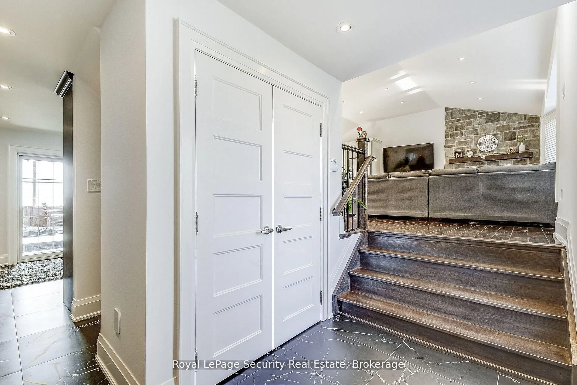 11310 Trafalgar Road