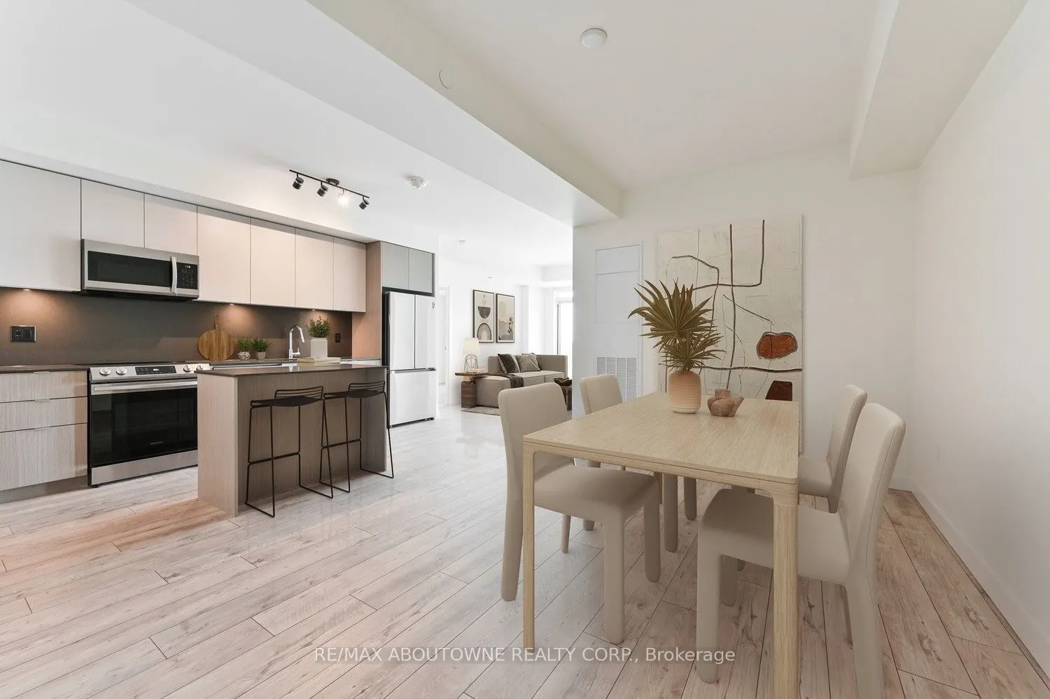 133 Bronte Road, #B0522