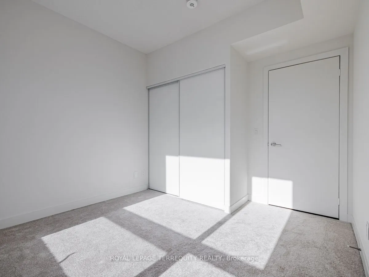 10 Wilby Crescent, #101