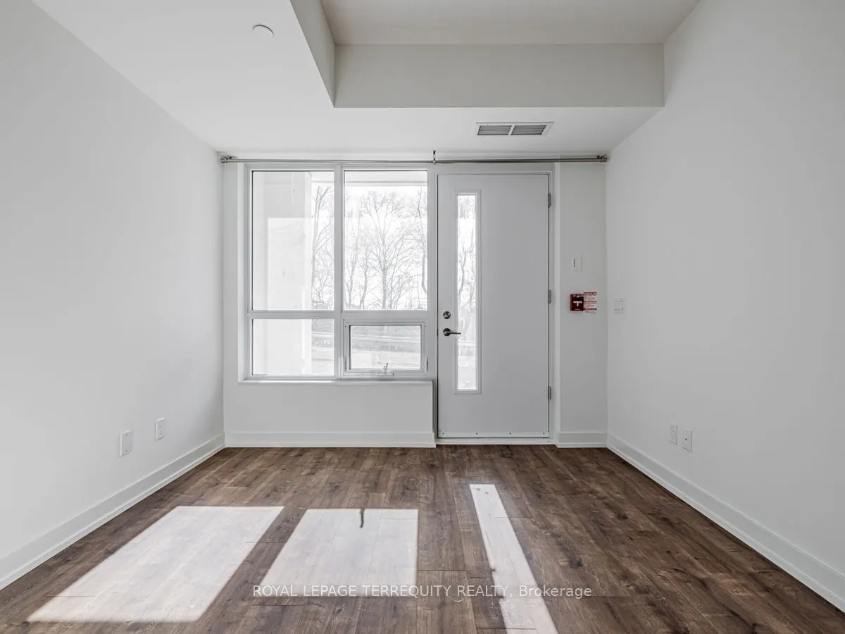 10 Wilby Crescent, #101