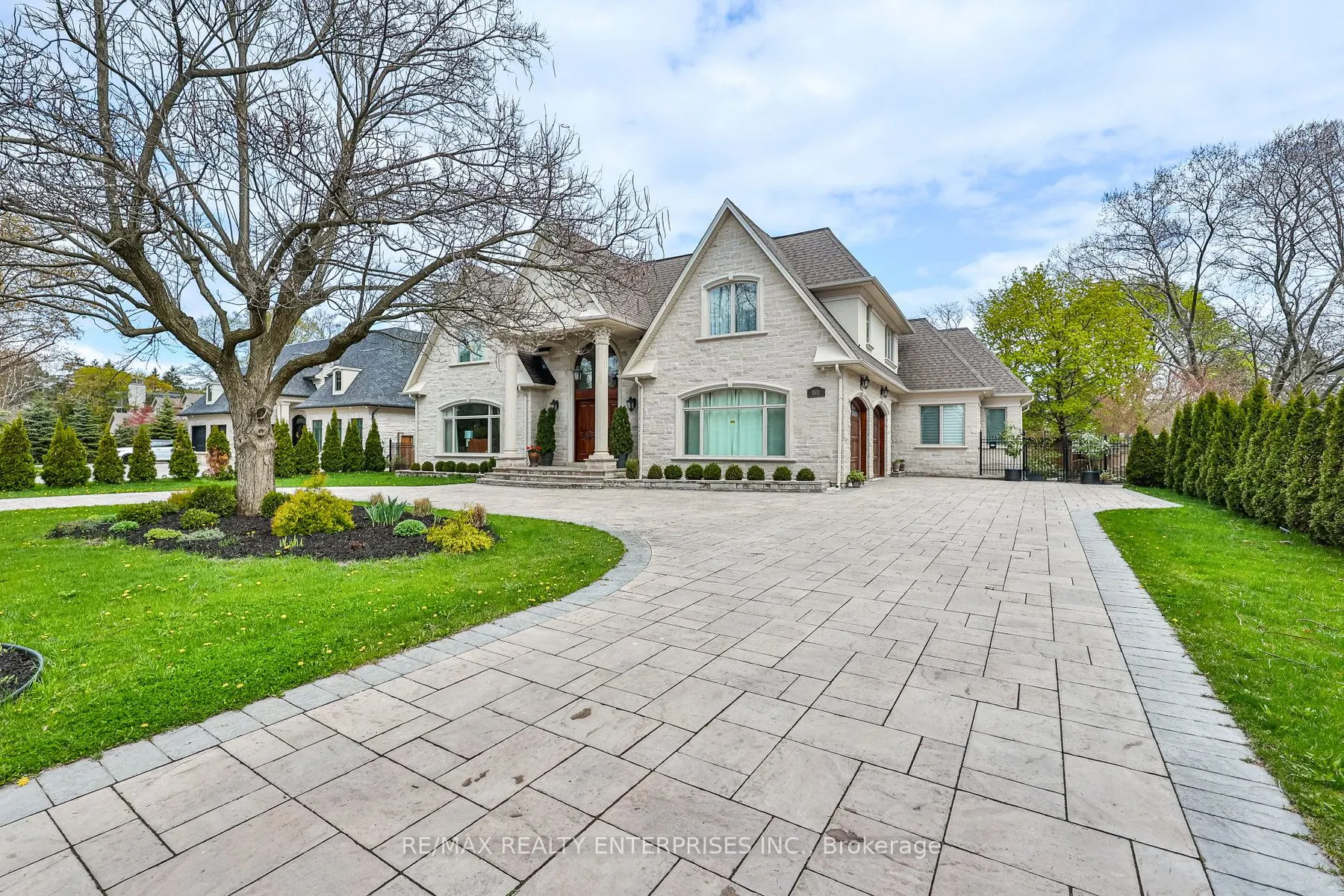 1511 Broadmoor Avenue