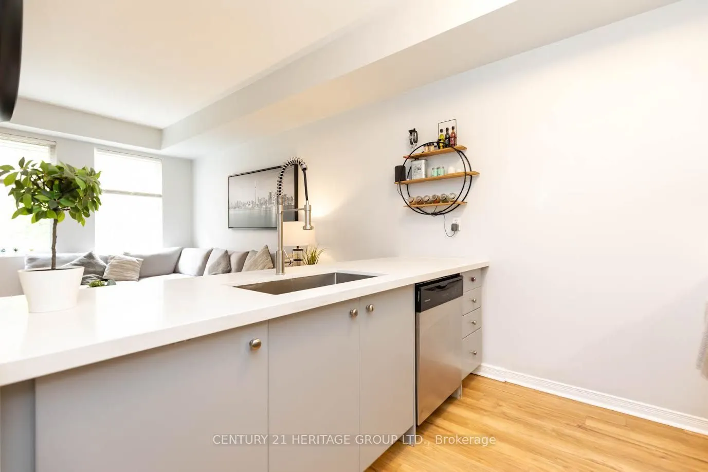 68 Winston Park Boulevard, #44