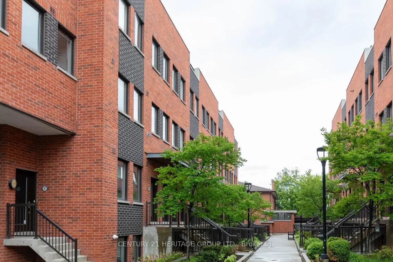 68 Winston Park Boulevard, #44
