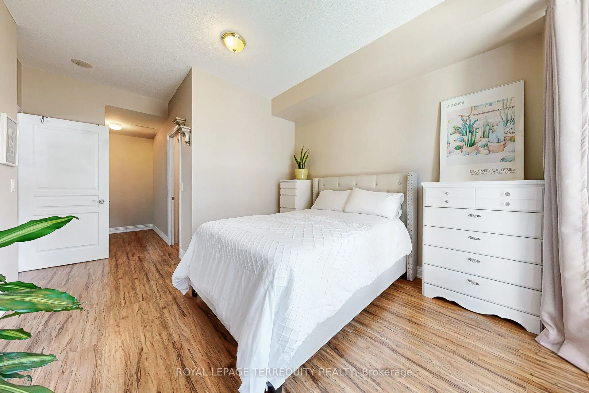 58 Marine Parade Drive, #320
