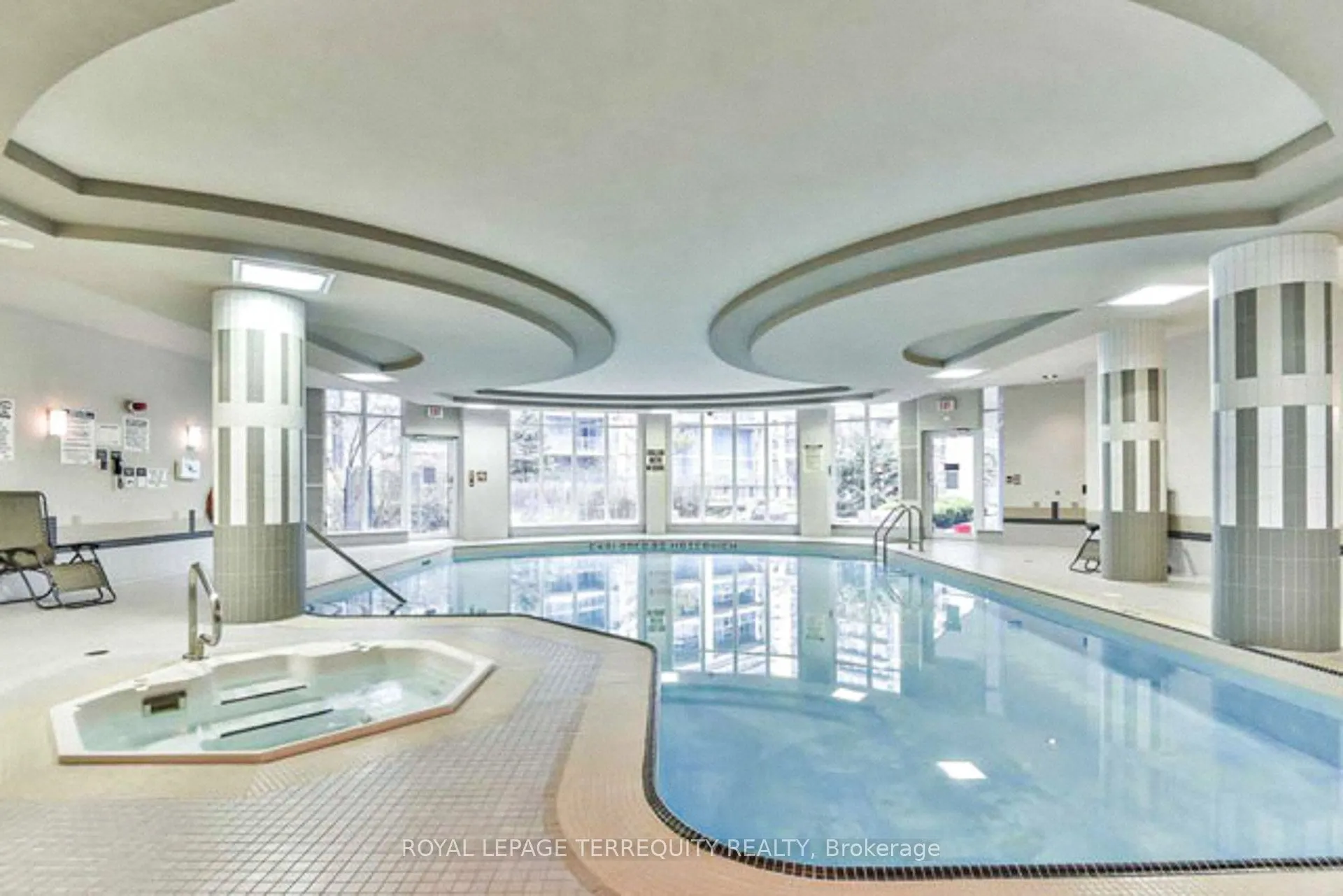 58 Marine Parade Drive, #320